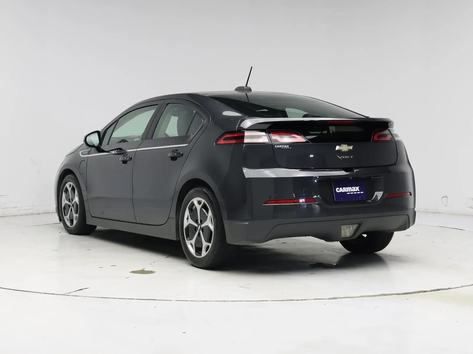 2015 Chevrolet Volt Base photo 3