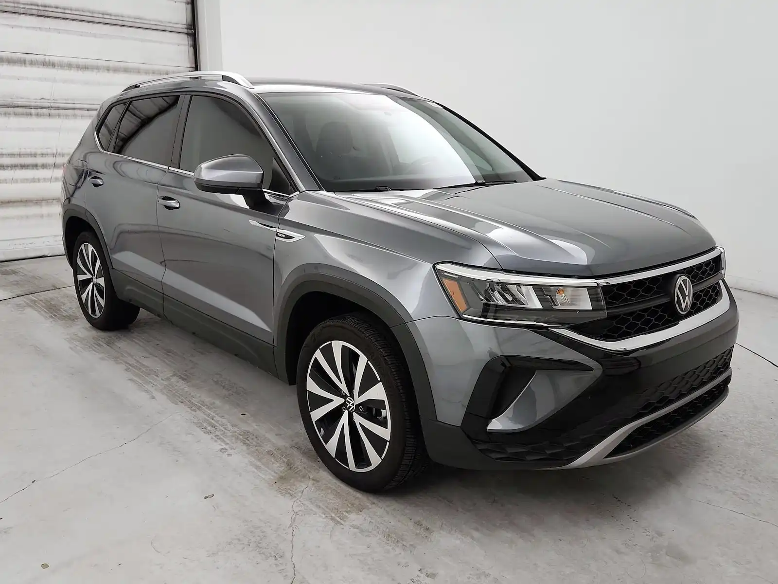 2022 Volkswagen Taos 1.5T SE's photo