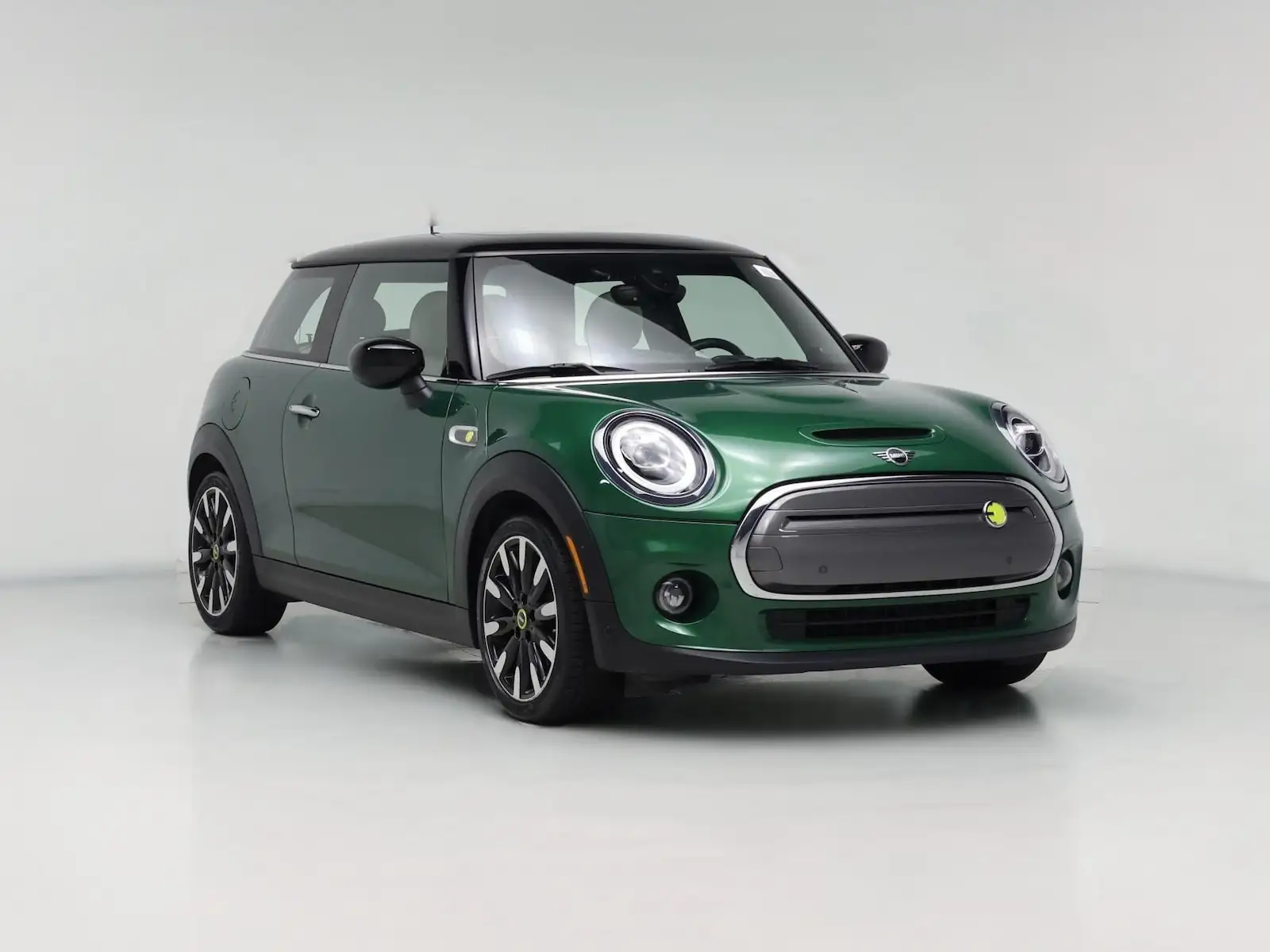 2021 MINI Hardtop Cooper SE photo 1
