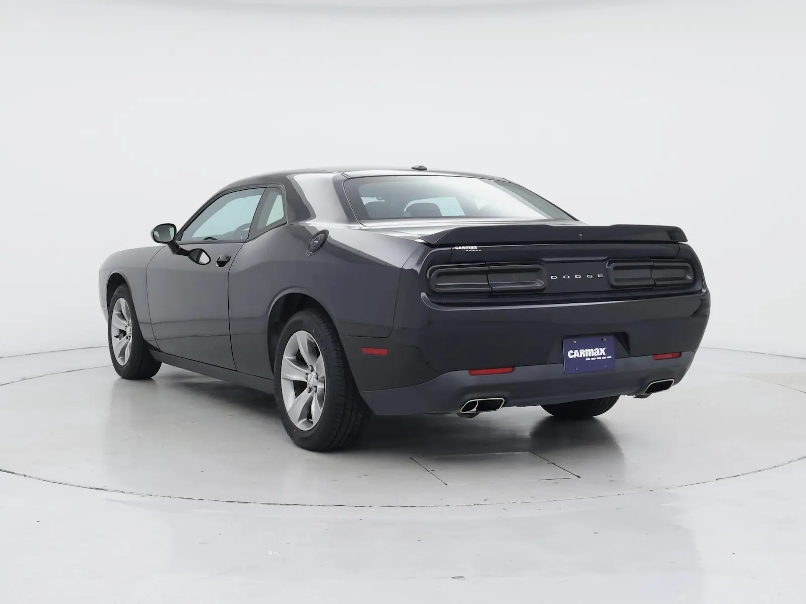 2020 Dodge Challenger SXT Auto photo 3