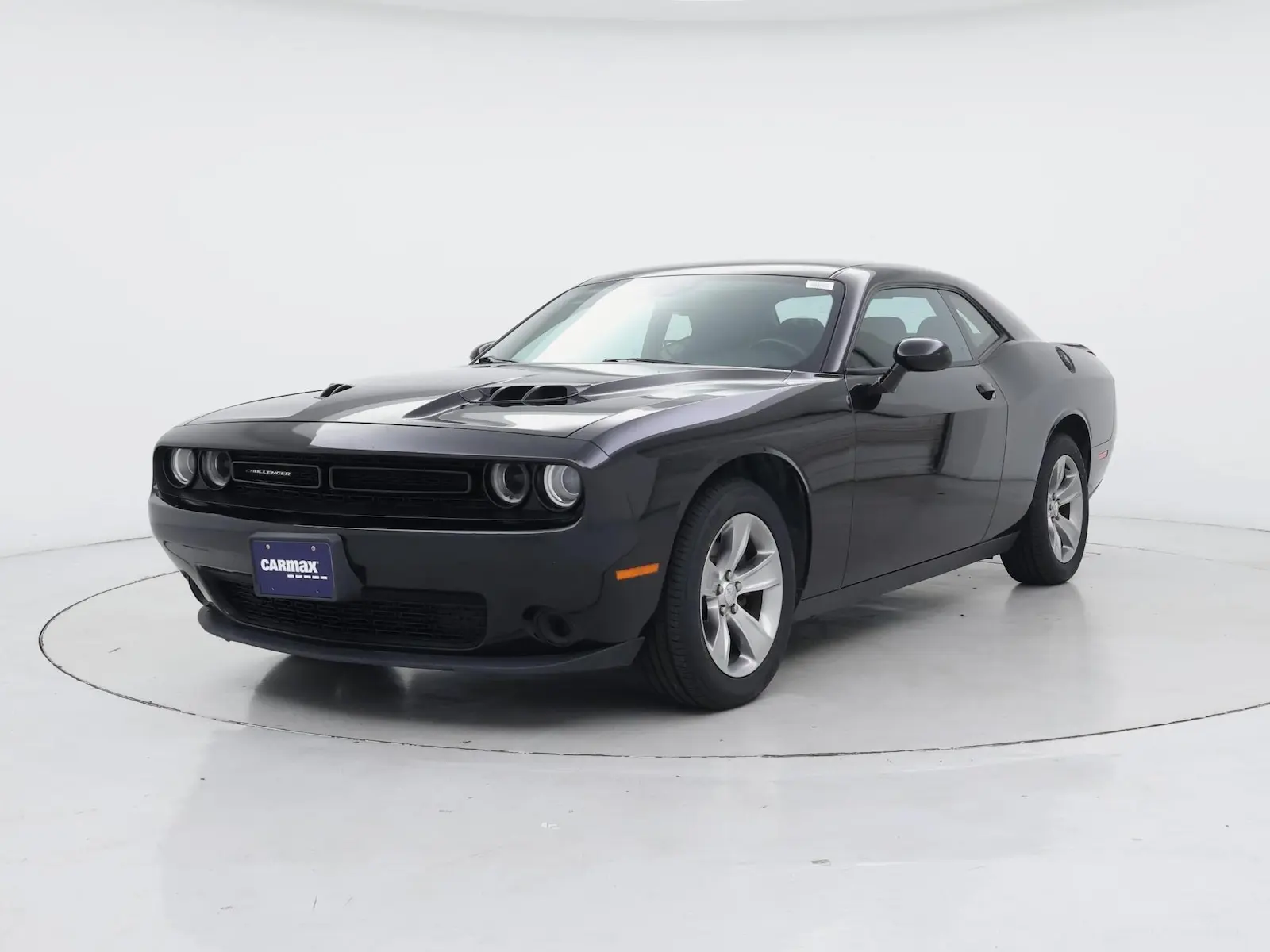 2020 Dodge Challenger SXT Auto photo 5
