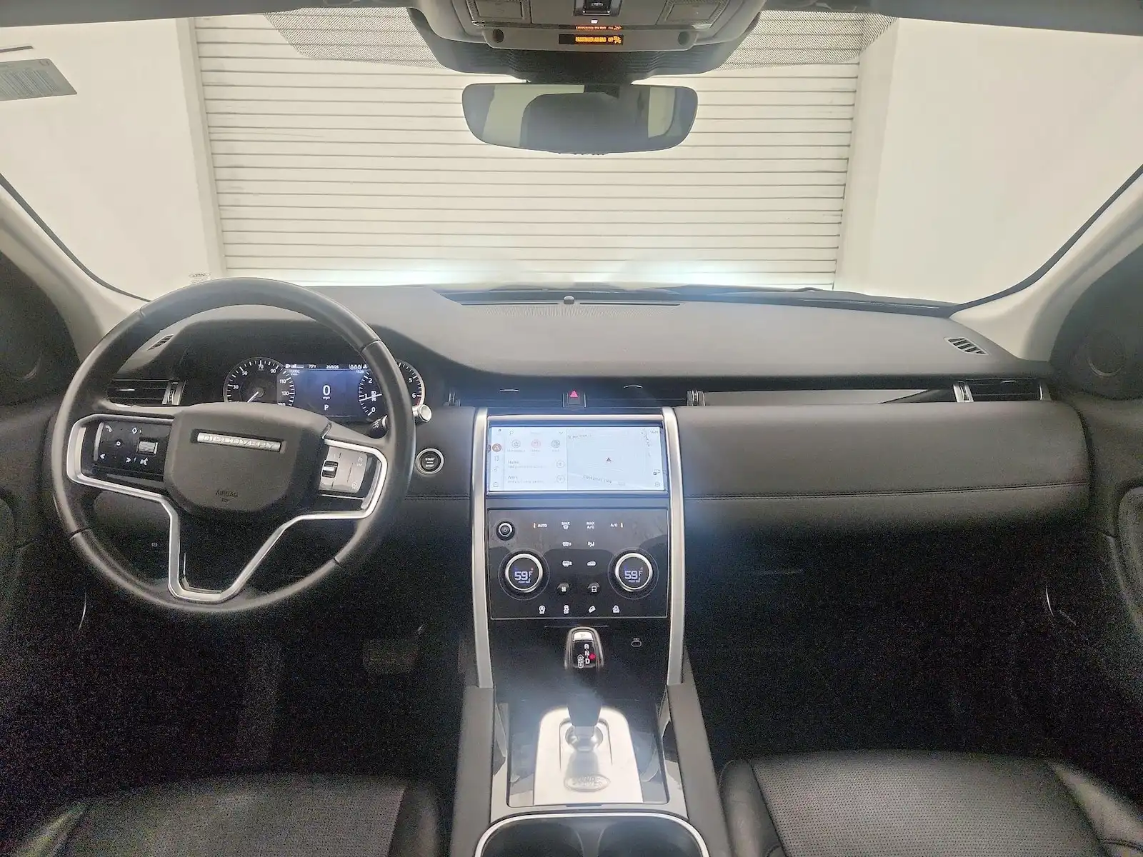 2022 Land Rover Discovery Sport 2.0 S's photo