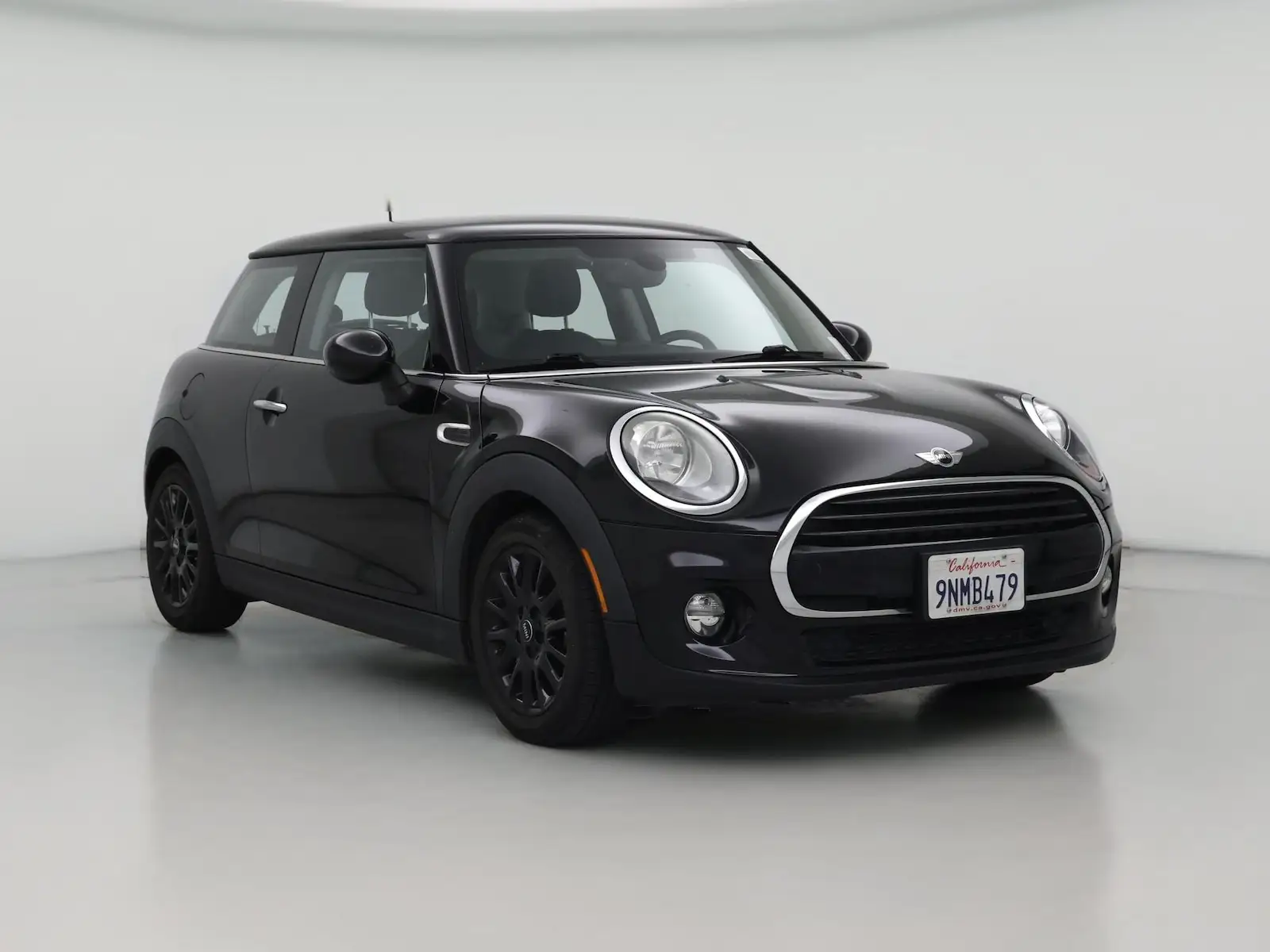 2017 MINI Cooper Base photo 1