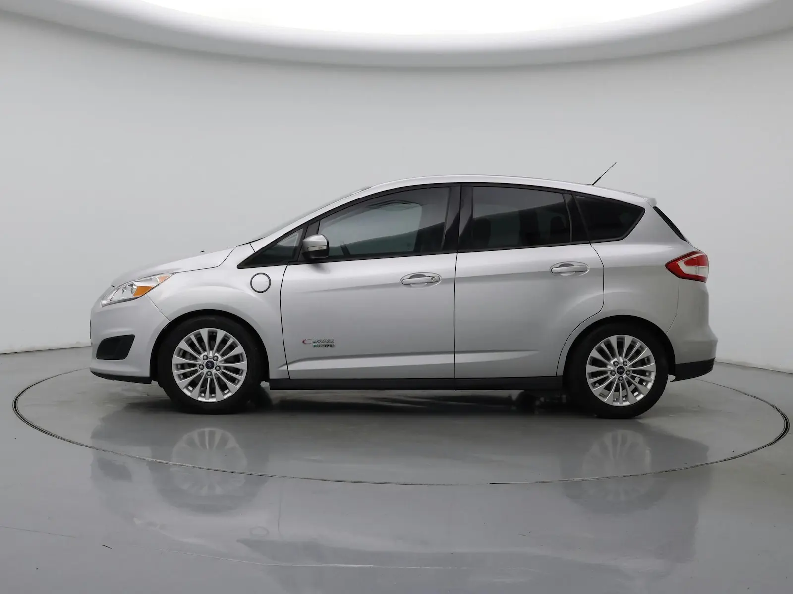 2017 Ford C-Max PHEV SE photo 4