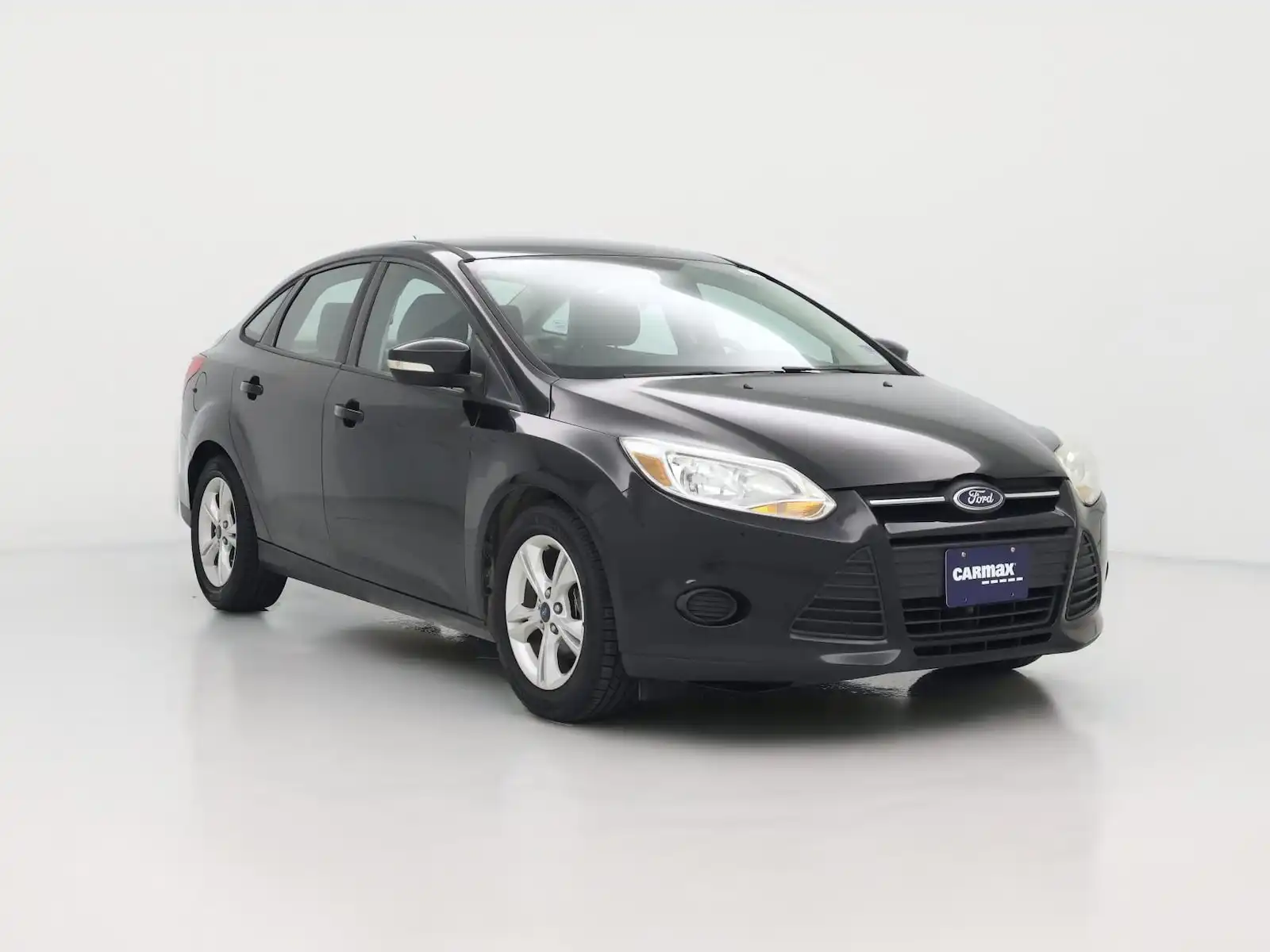 2014 Ford Focus SE Sedan's photo