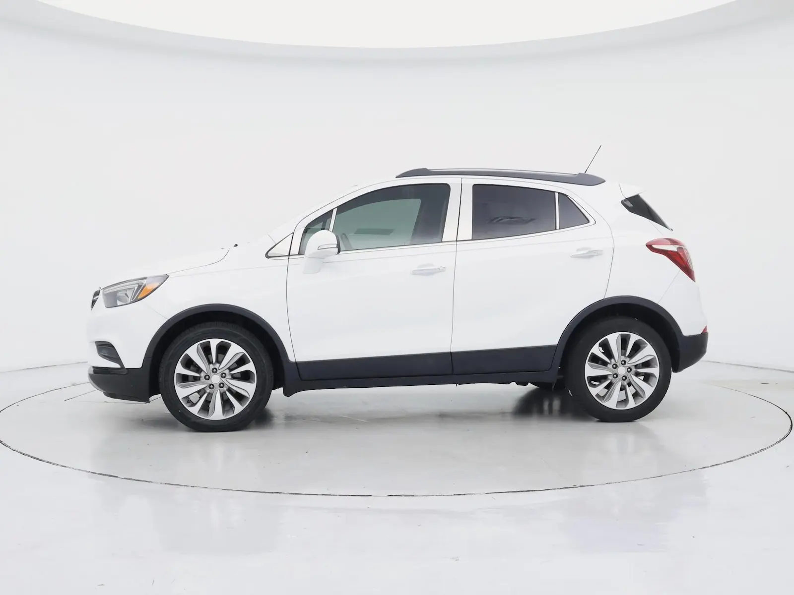 2019 Buick Encore Preferred photo 4