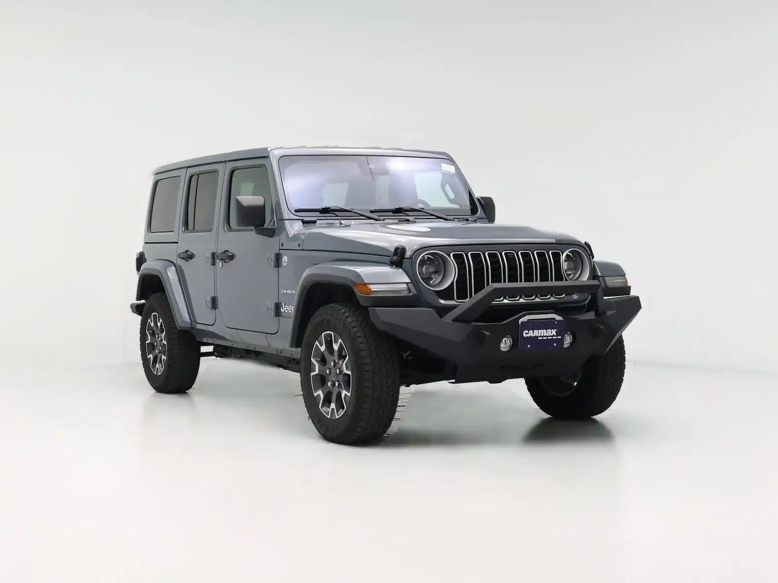 2024 Jeep Wrangler Sahara's photo