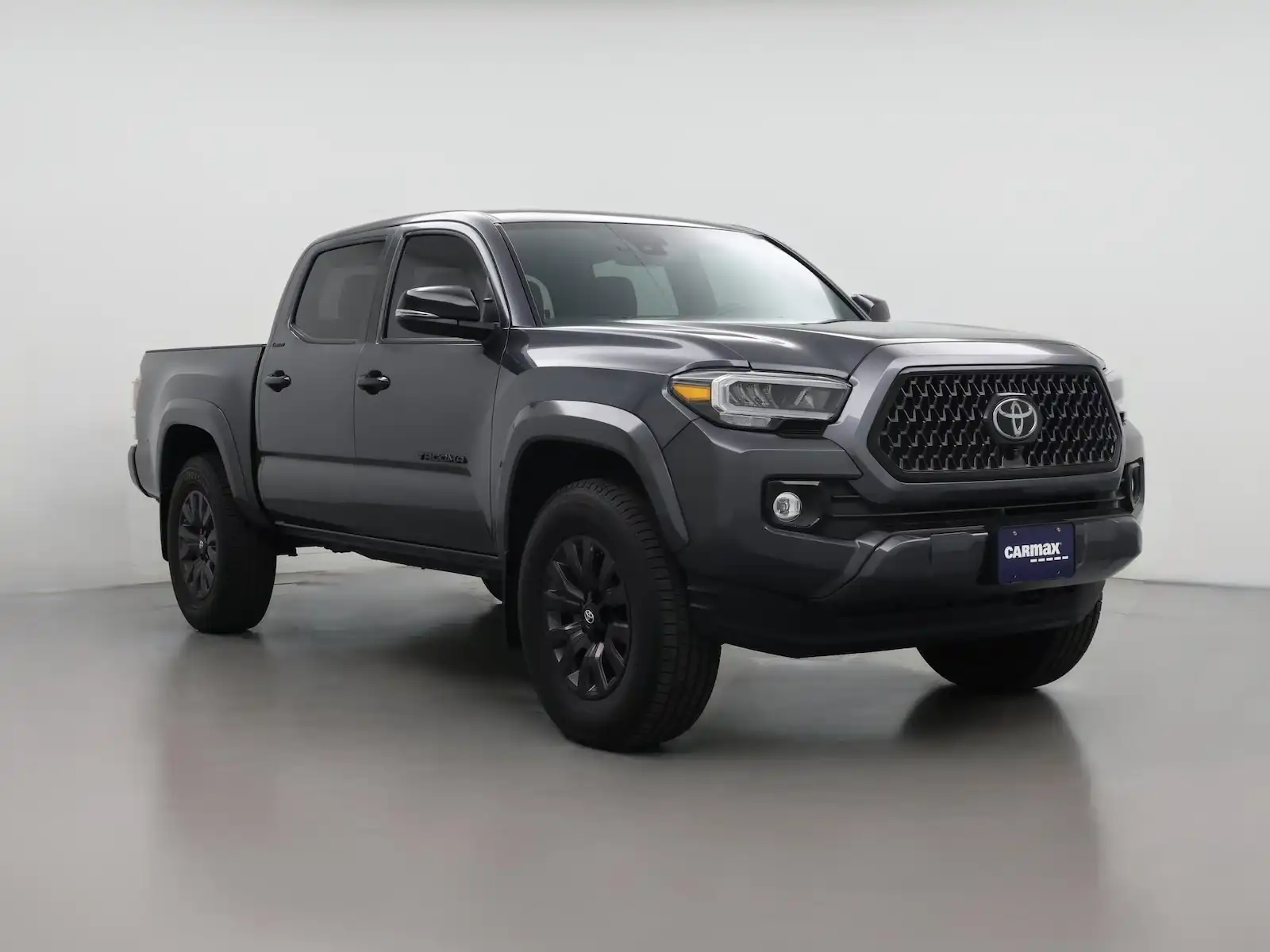 2023 Toyota Tacoma Limited Double Cab 4WD V6 Auto Short Bed's photo