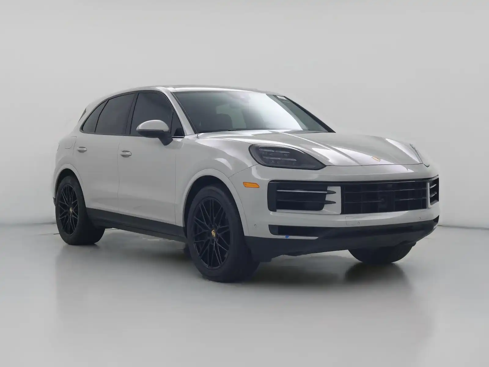 2024 Porsche Cayenne Base's photo