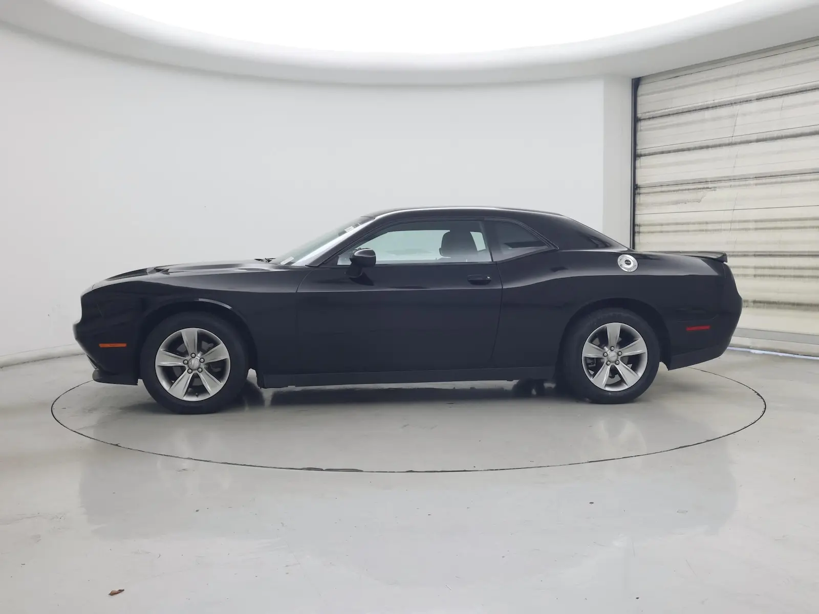 2021 Dodge Challenger SXT Auto photo 4