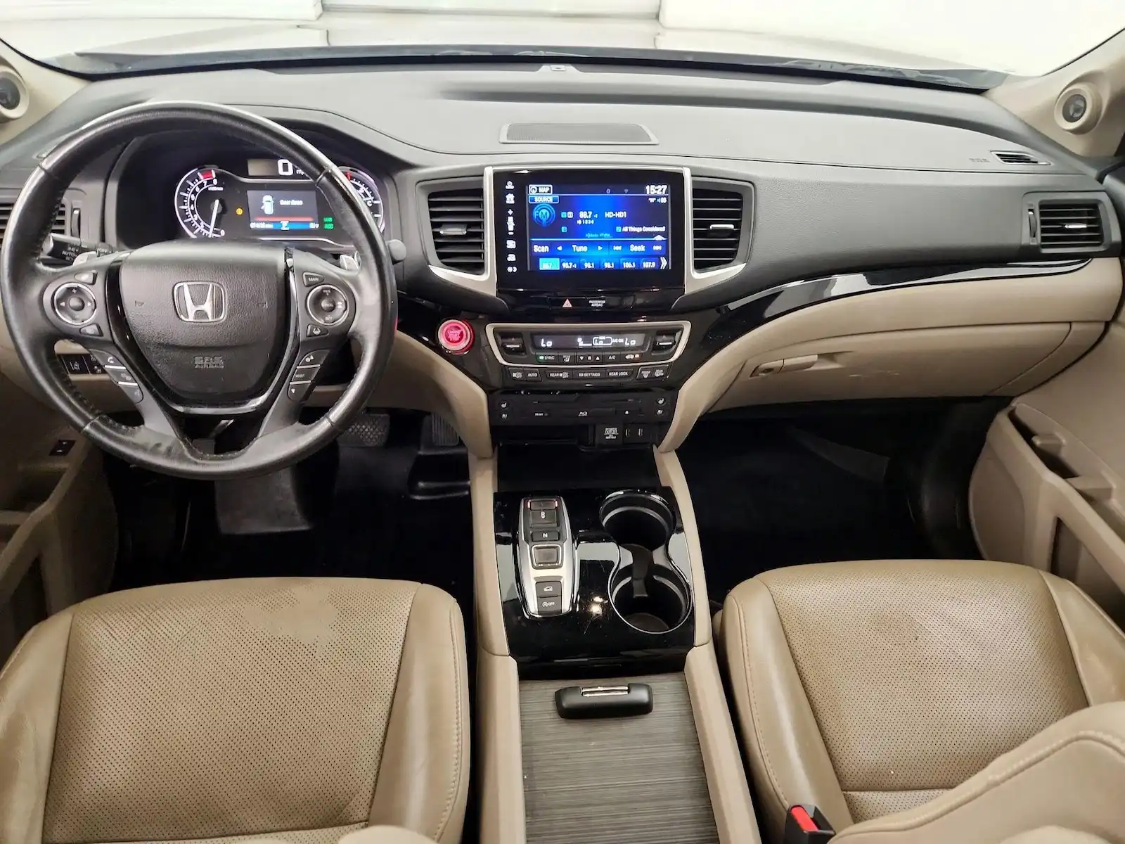 2017 Honda Pilot Elite 4WD's photo