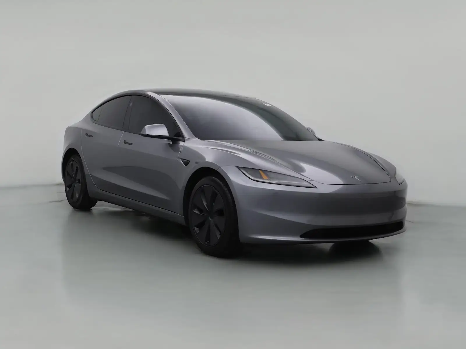 2025 Tesla Model 3 Long Range photo 1