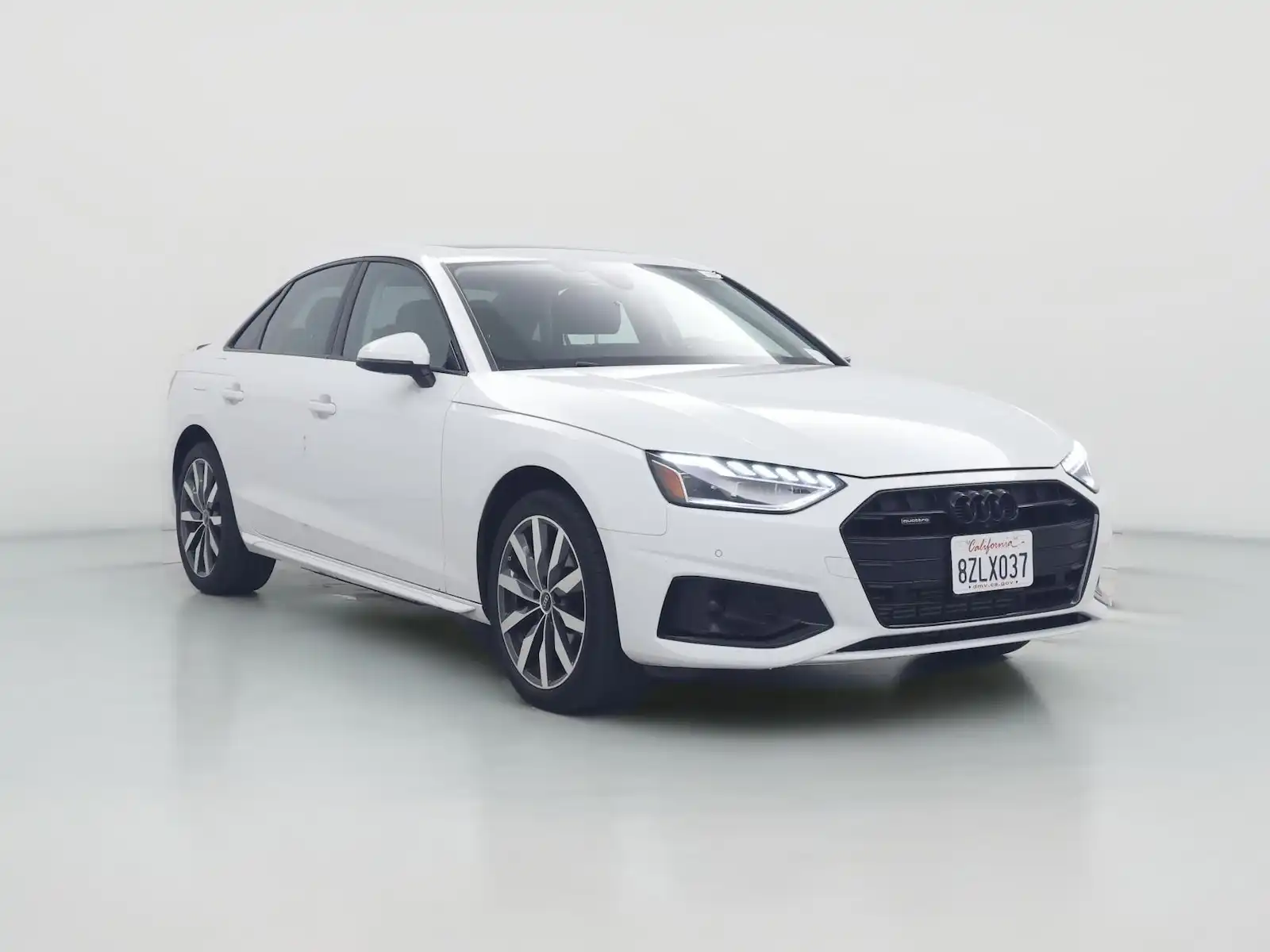 2022 Audi A4 40 TFSI Premium Plus quattro S tronic's photo