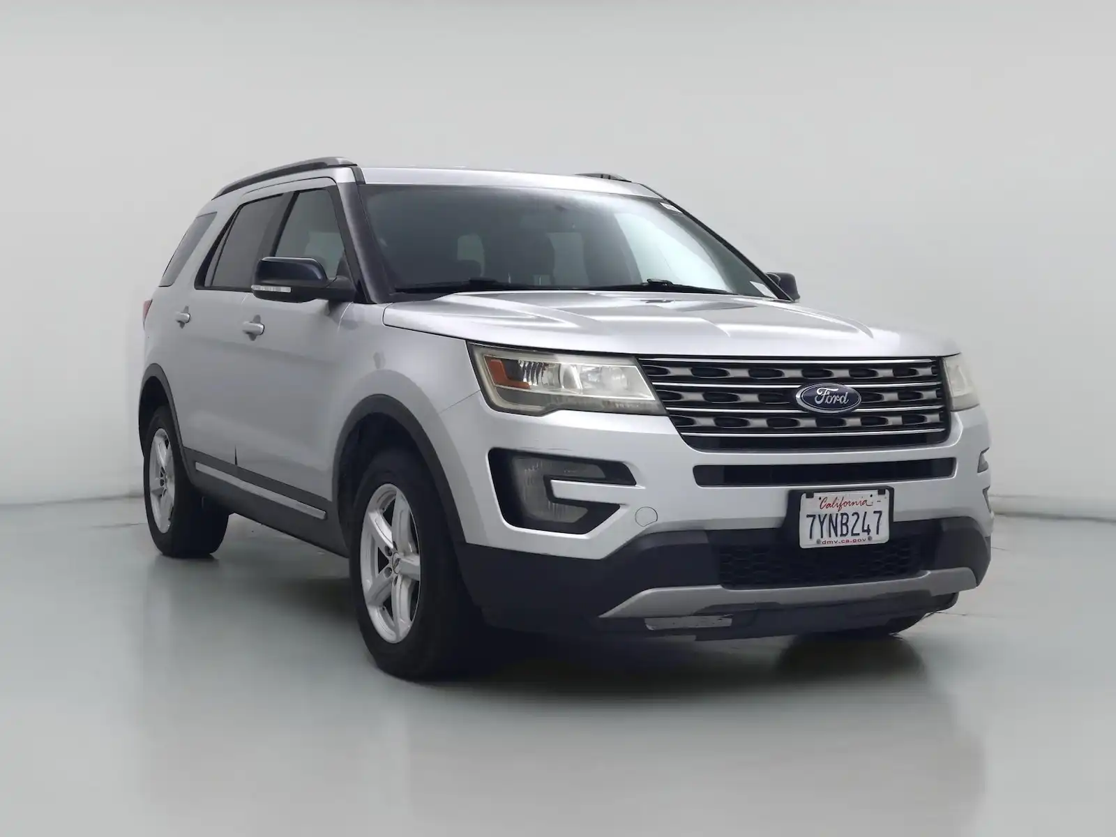 2017 Ford Explorer XLT 4WD's photo