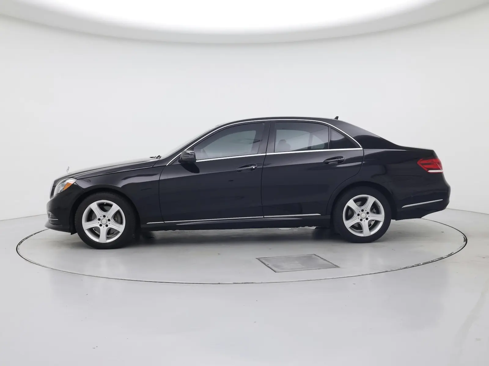 2015 Mercedes-Benz E-Class E350 Sport photo 4