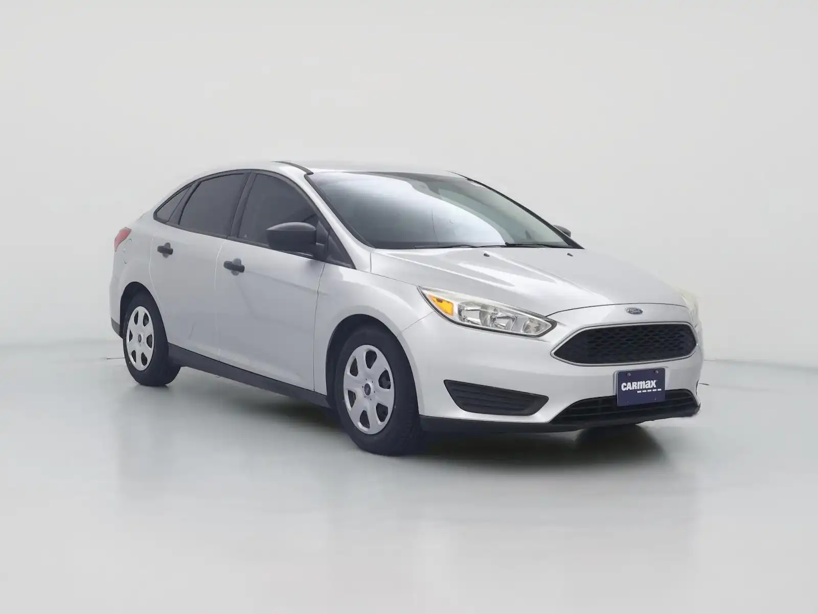 2017 Ford Focus S Sedan's photo