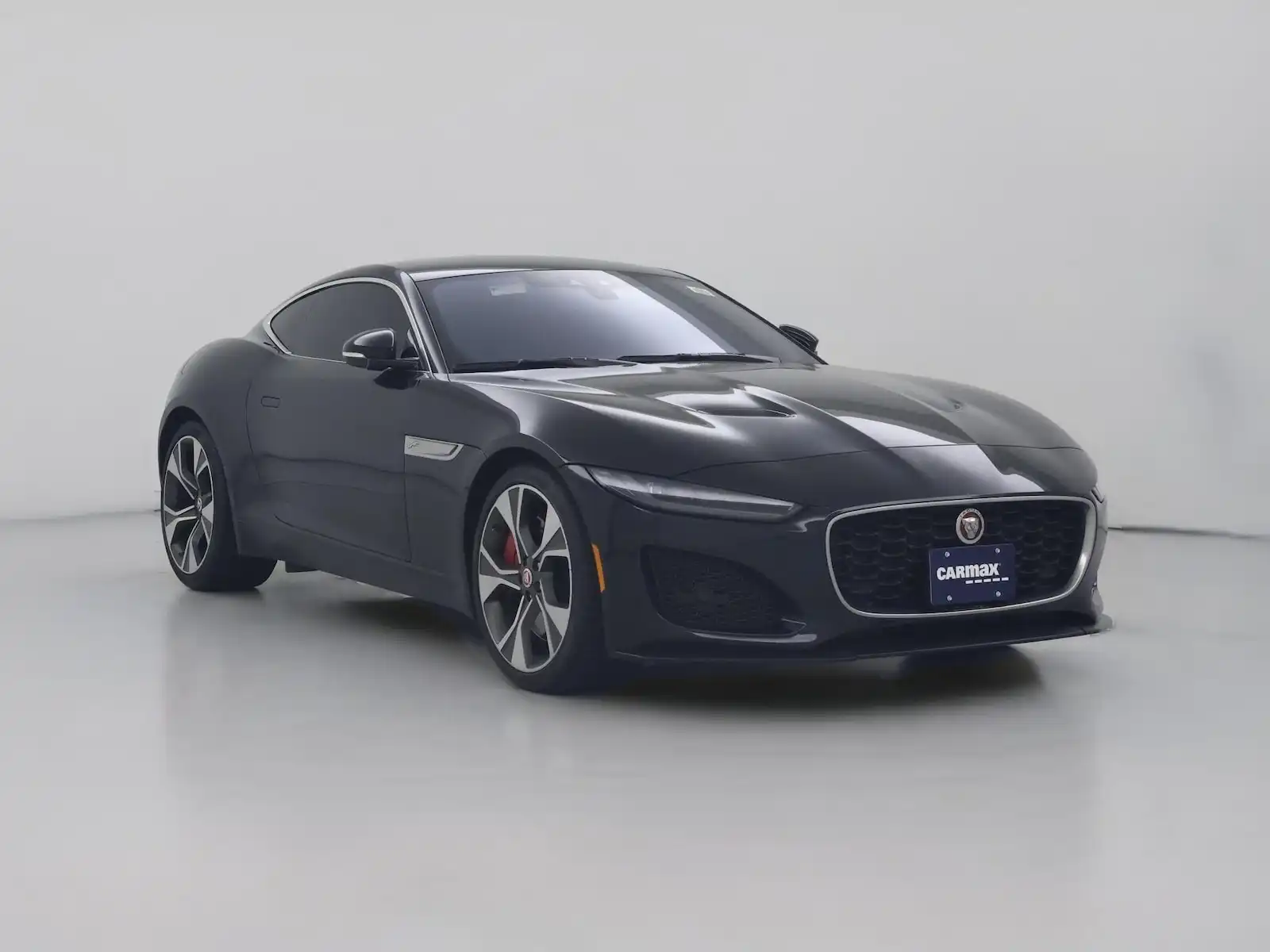 2023 Jaguar F-TYPE P450 Coupe's photo