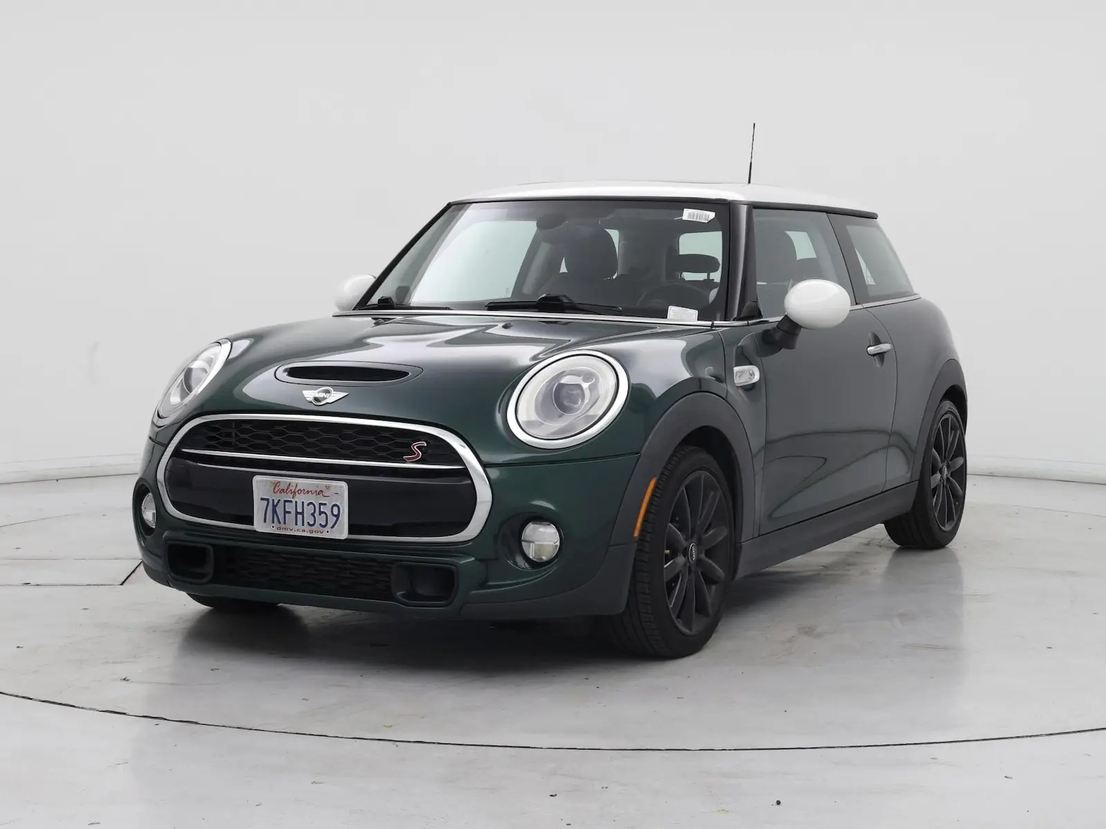 2015 MINI Cooper S photo 5