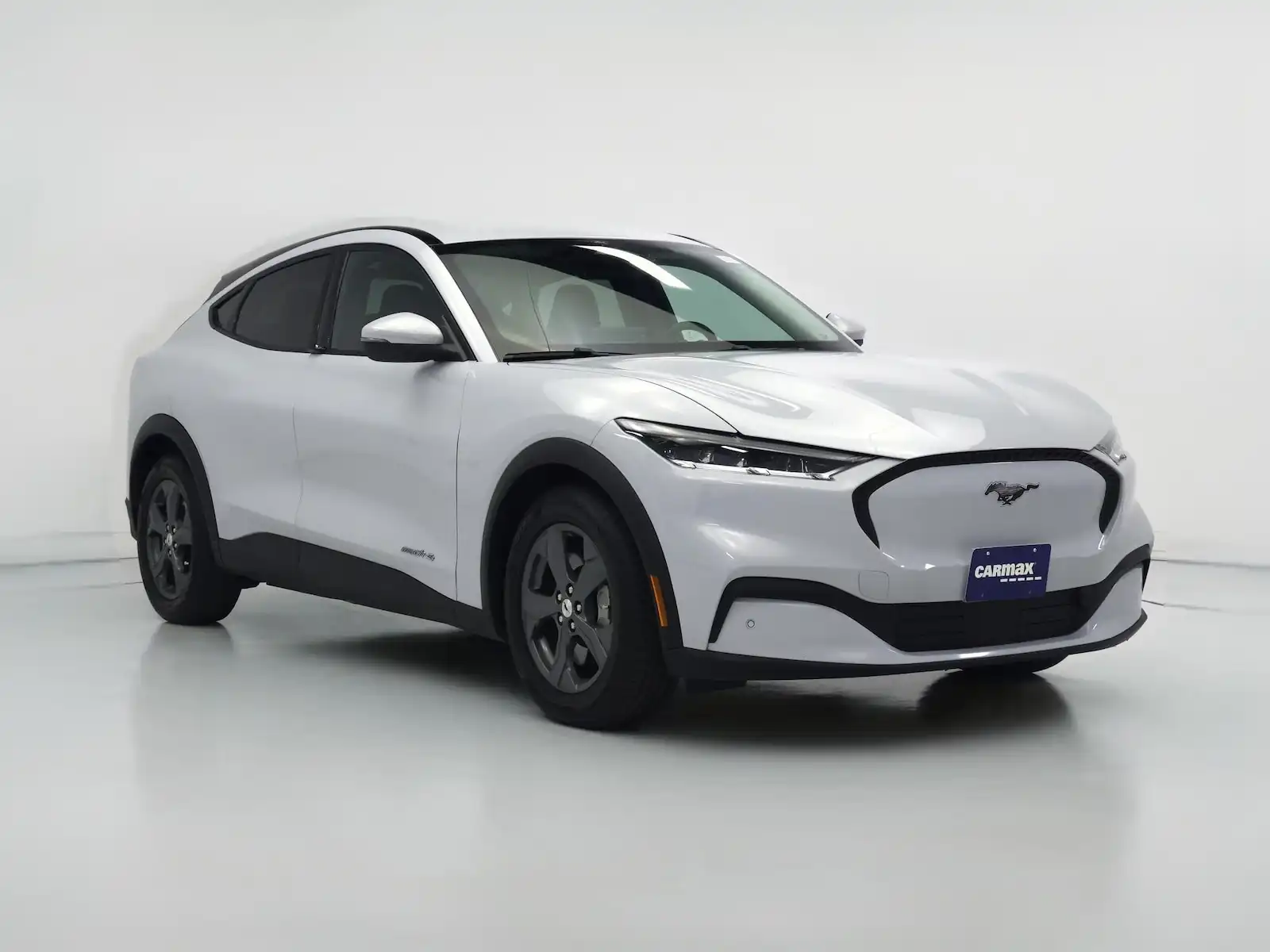 2022 Ford Mustang-Mach-e Select's photo