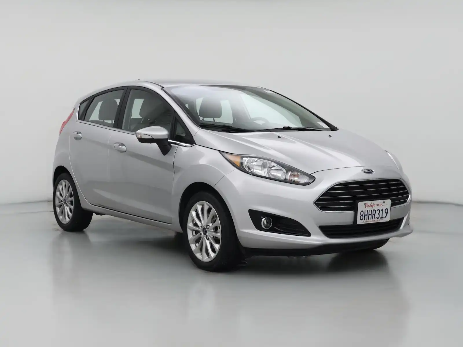 2018 Ford Fiesta Titanium Hatchback's photo