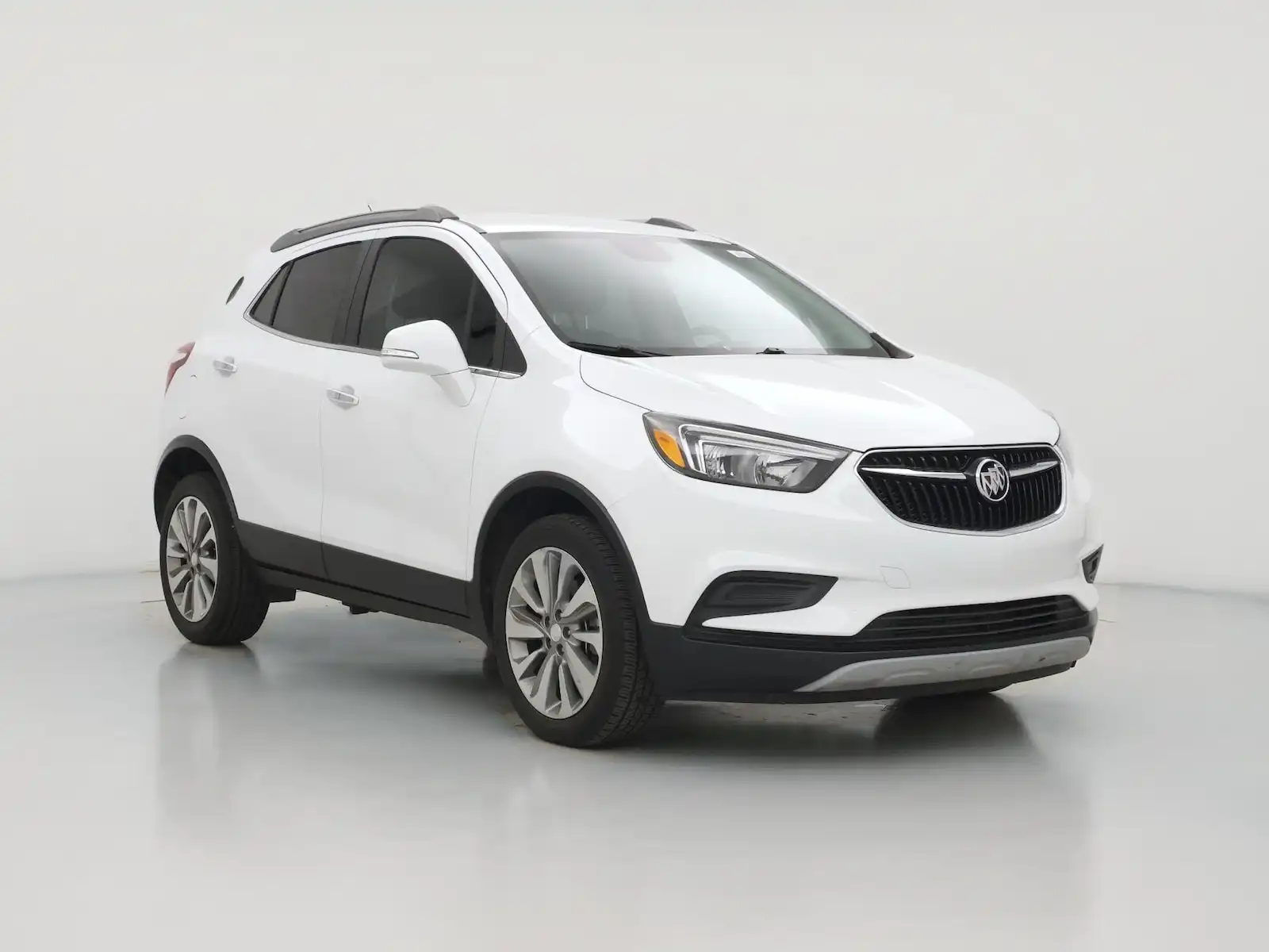 2017 Buick Encore Preferred's photo