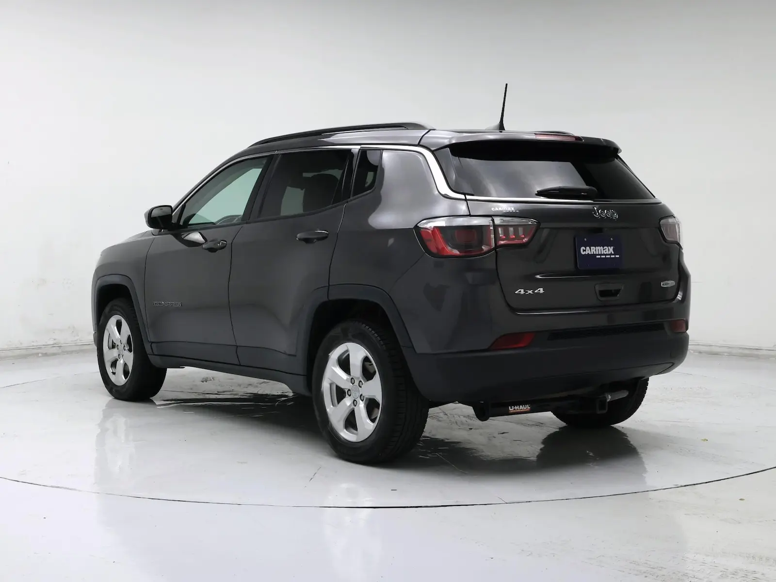 2019 Jeep Compass Latitude 4WD photo 3
