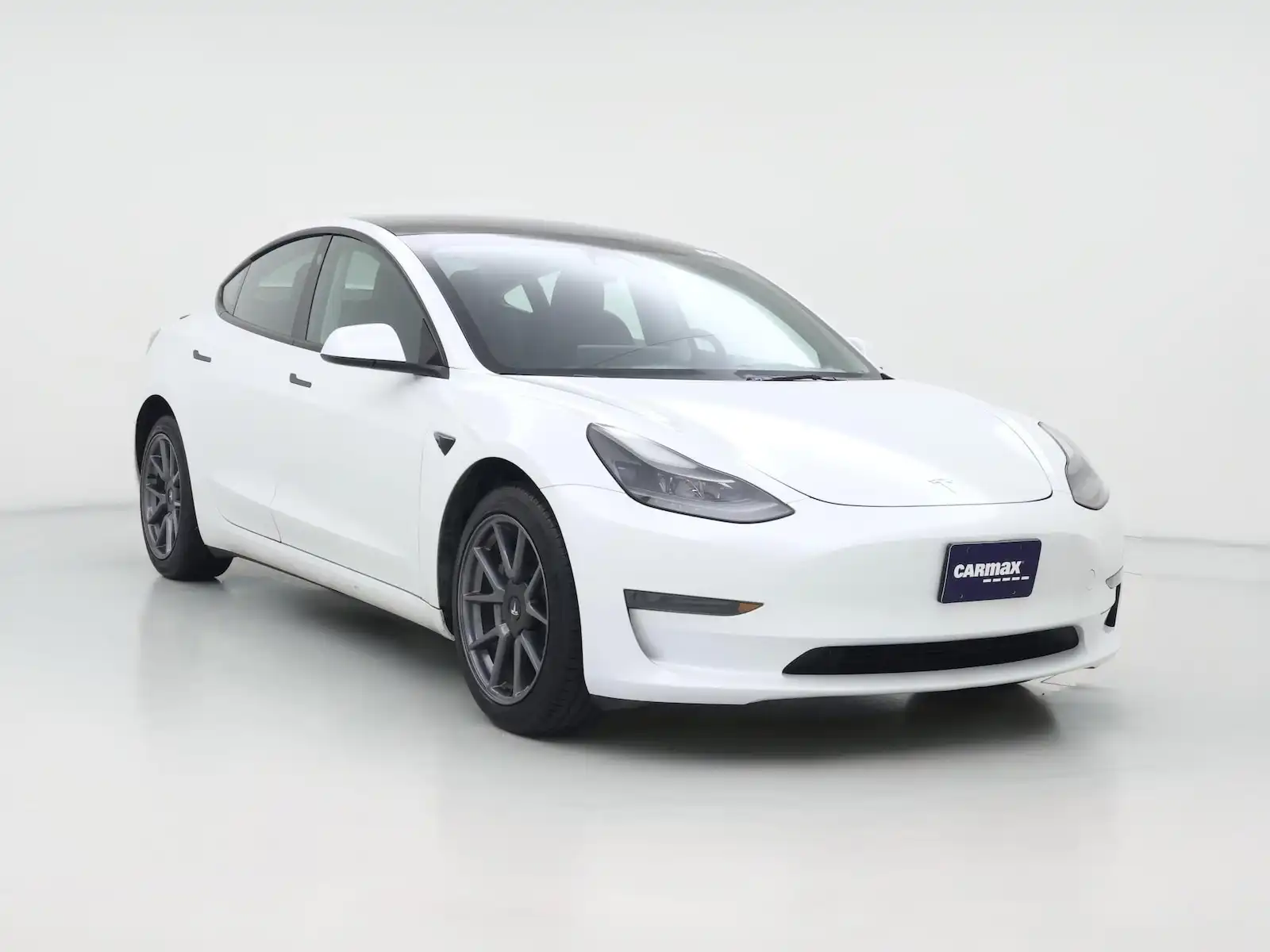 2023 Tesla Model 3 Base's photo