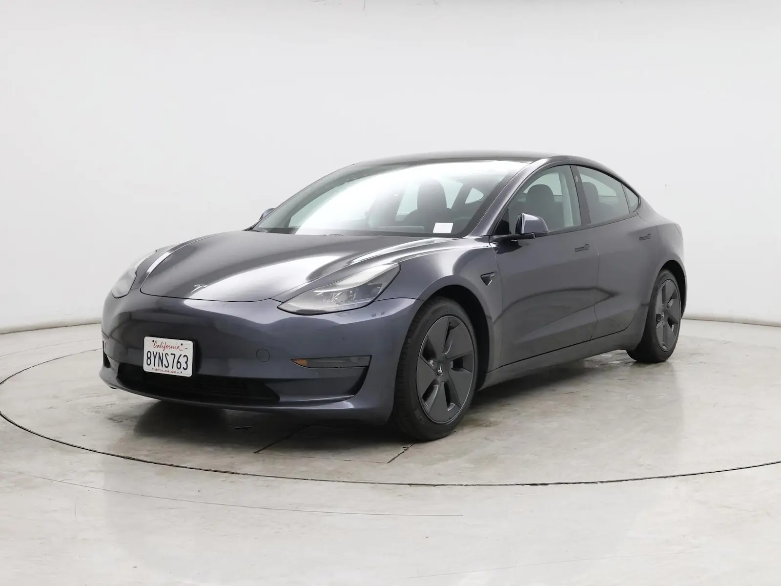 2021 Tesla Model 3 Standard Range Plus photo 5