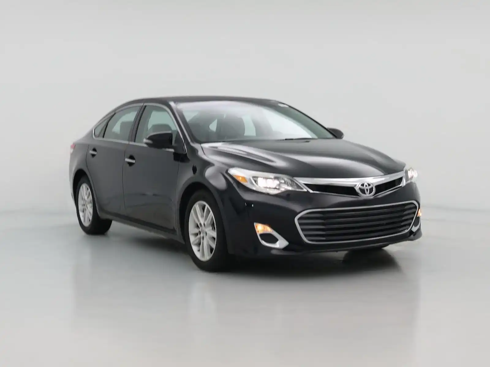 2015 Toyota Avalon XLE's photo