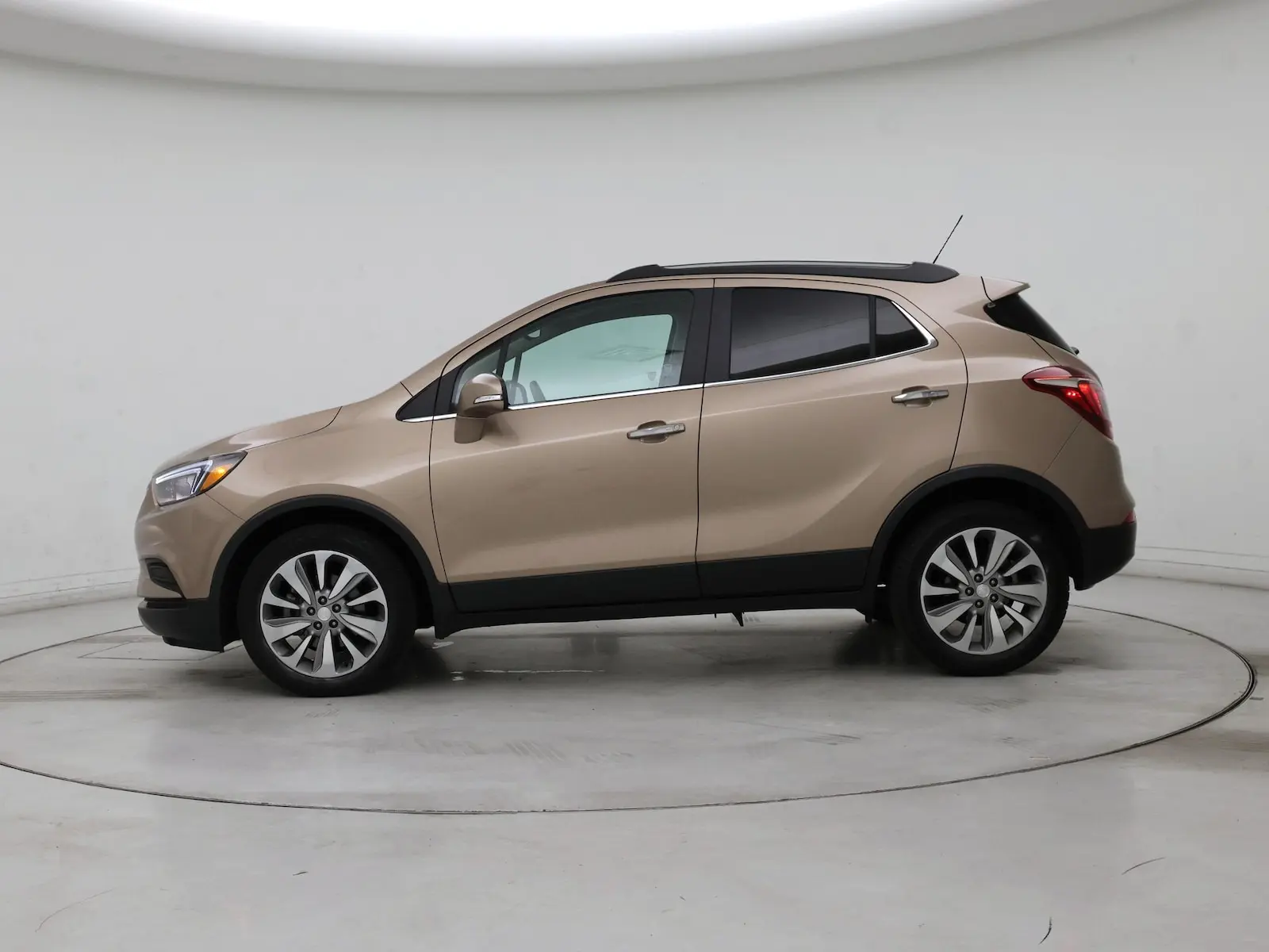 2018 Buick Encore Preferred photo 4