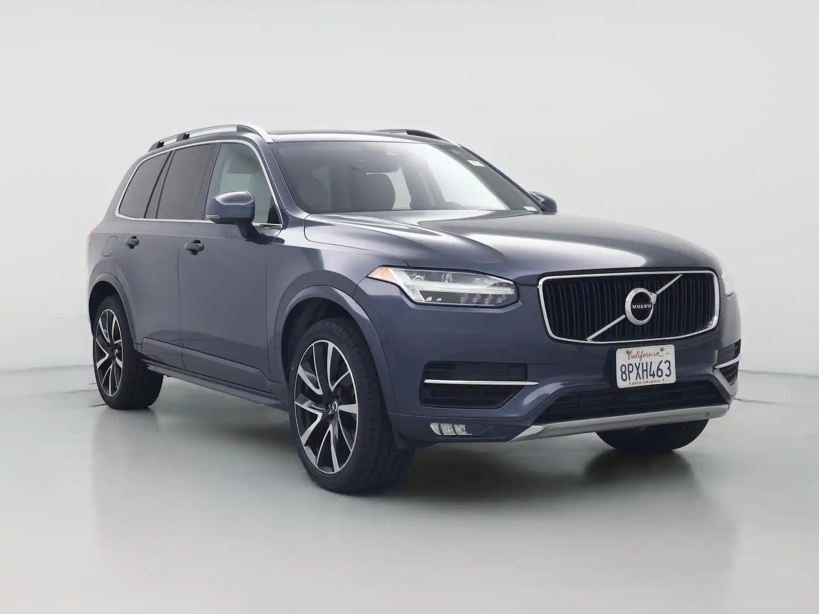 2019 Volvo XC90 T6 Momentum AWD's photo