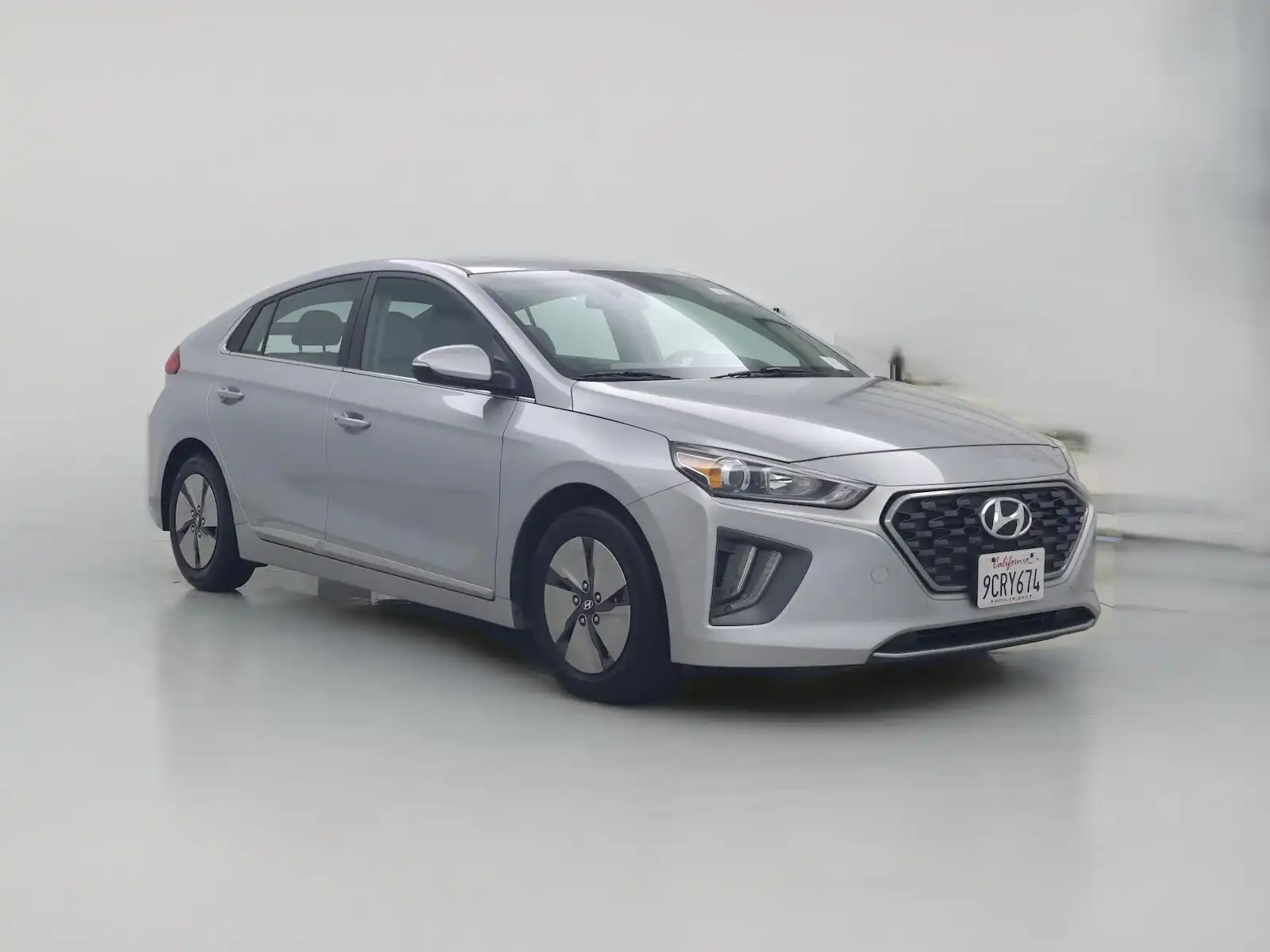 2022 Hyundai Ioniq Hybrid SE's photo