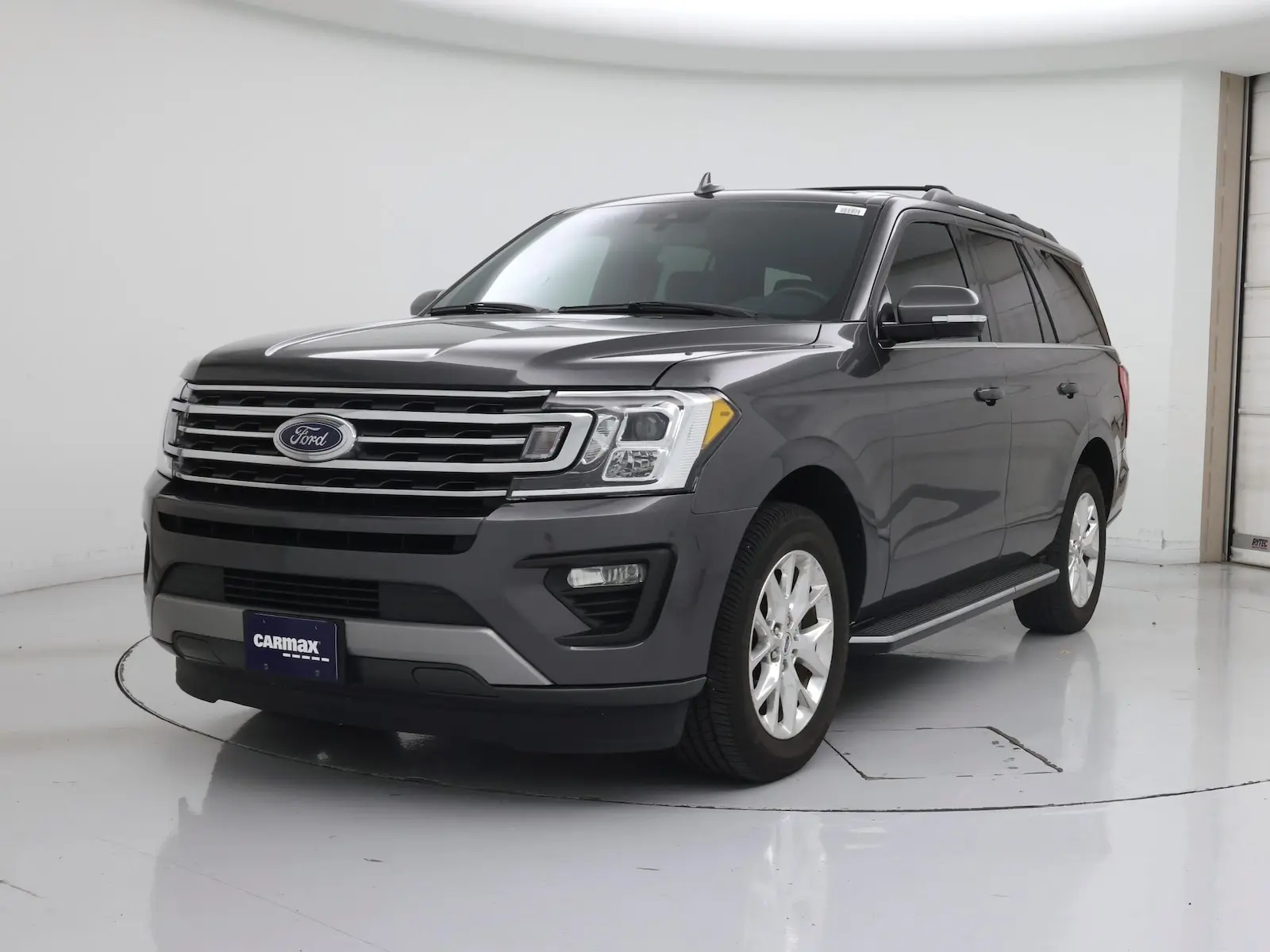 2020 Ford Expedition XLT photo 5