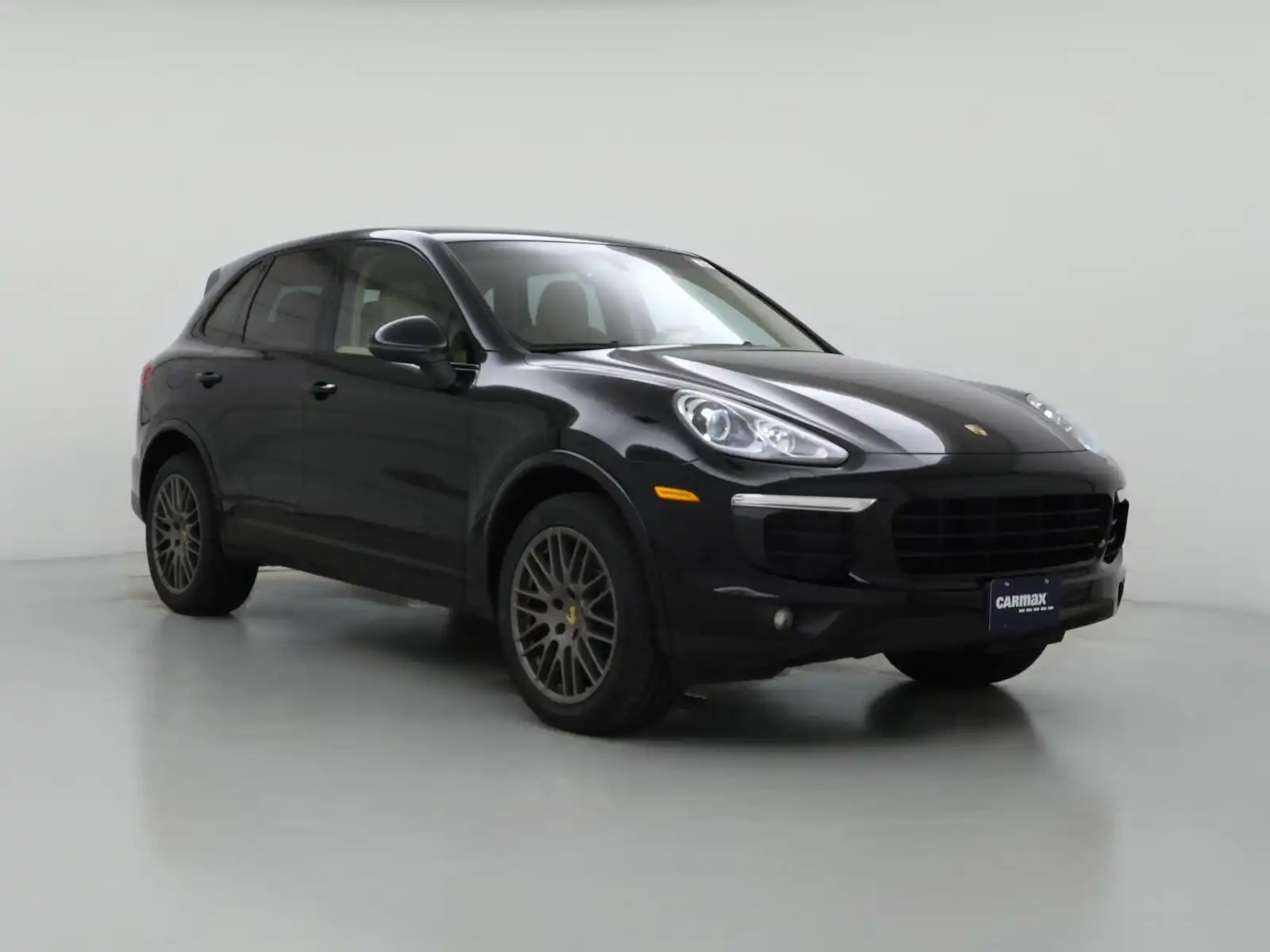 2017 Porsche Cayenne Platinum Edition's photo