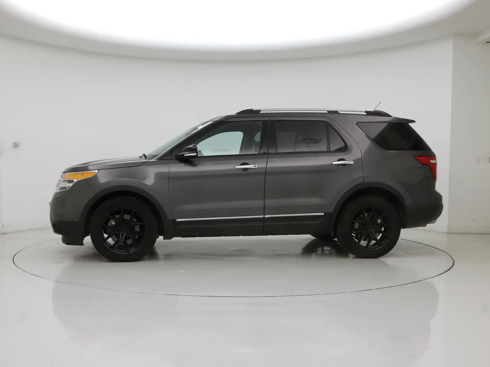 2015 Ford Explorer XLT photo 4