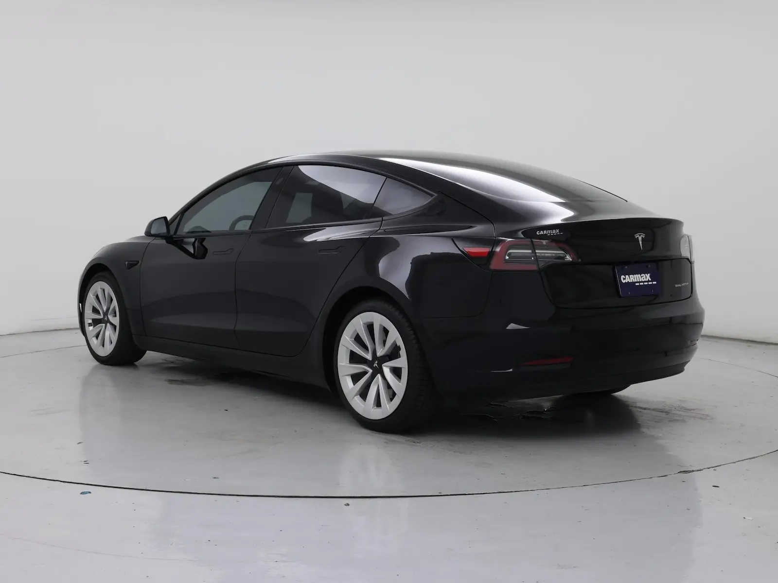 2021 Tesla Model 3 Long Range photo 3