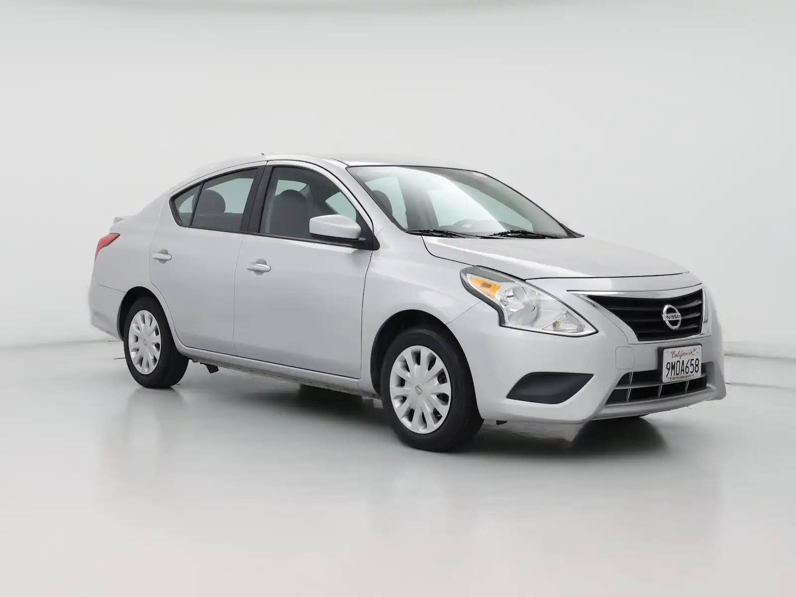 2018 Nissan Versa 1.6 SV CVT's photo