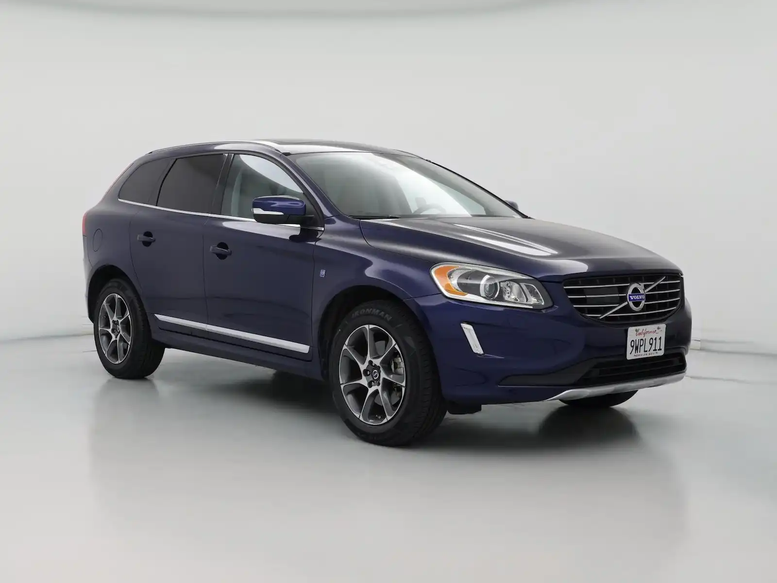 2015 Volvo XC60 T6 AWD Auto Platinum Ocean Race's photo