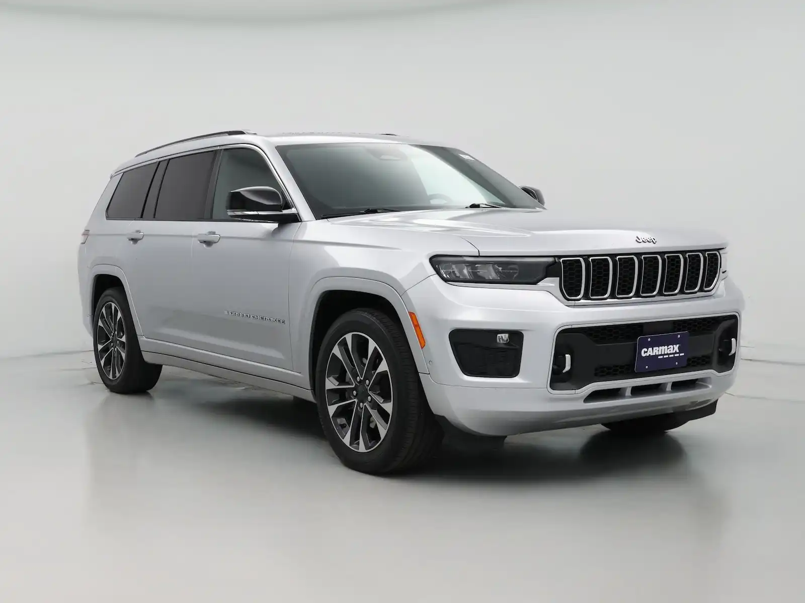 2021 Jeep Grand Cherokee L Overland's photo