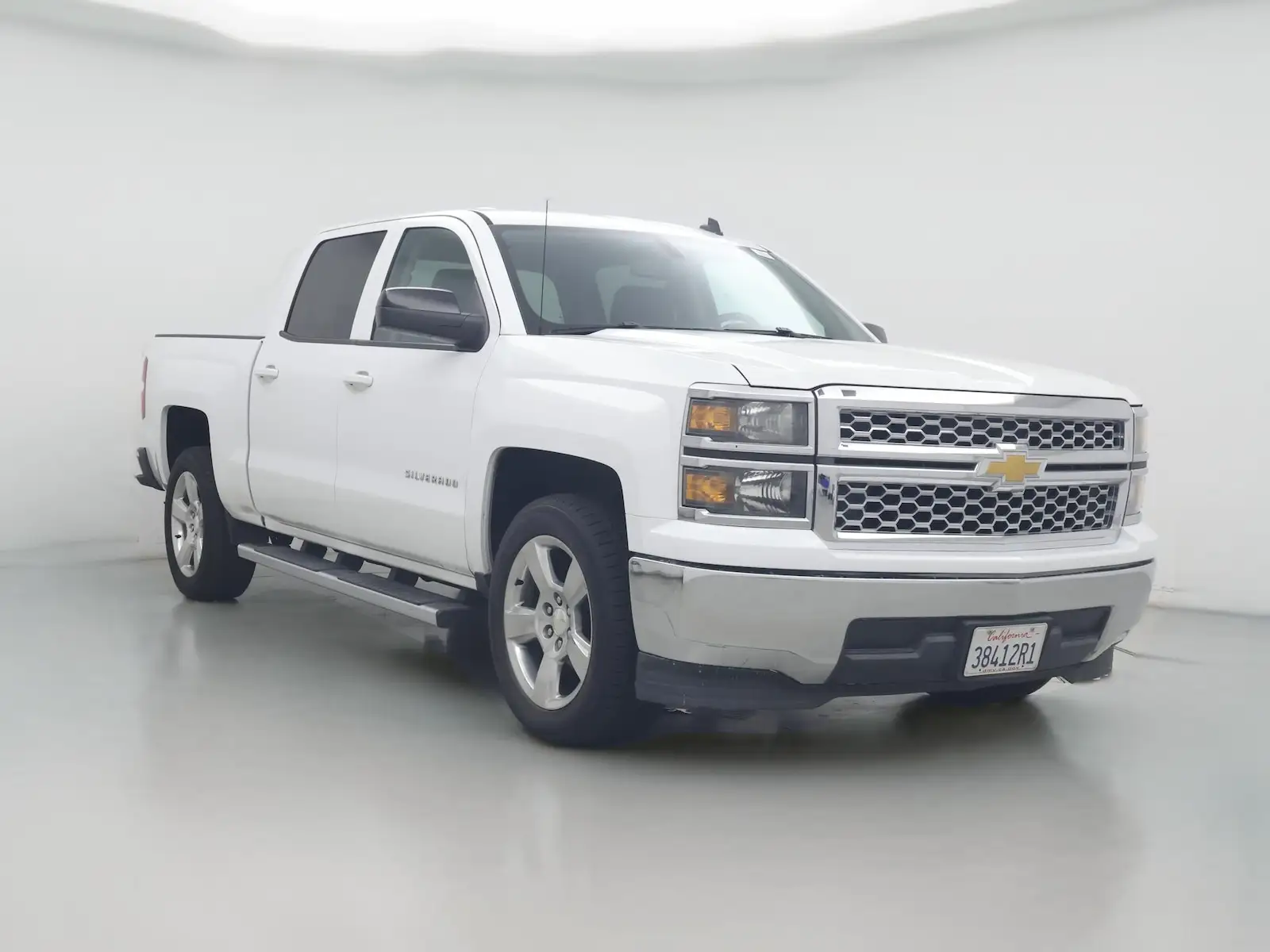 2014 Chevrolet Silverado 1500 LT Crew Cab Short Box photo 1