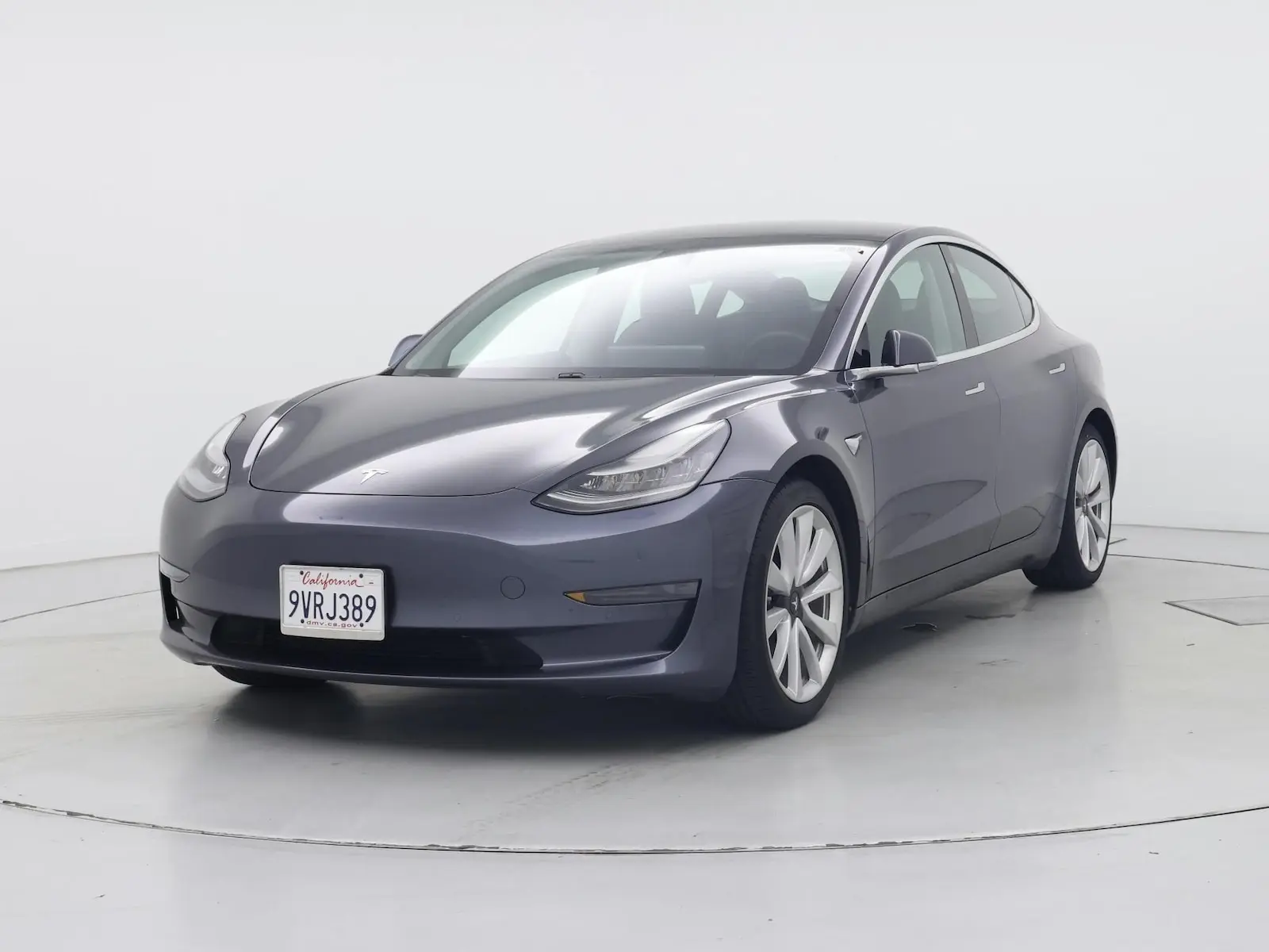 2020 Tesla Model 3 Standard Range Plus photo 5