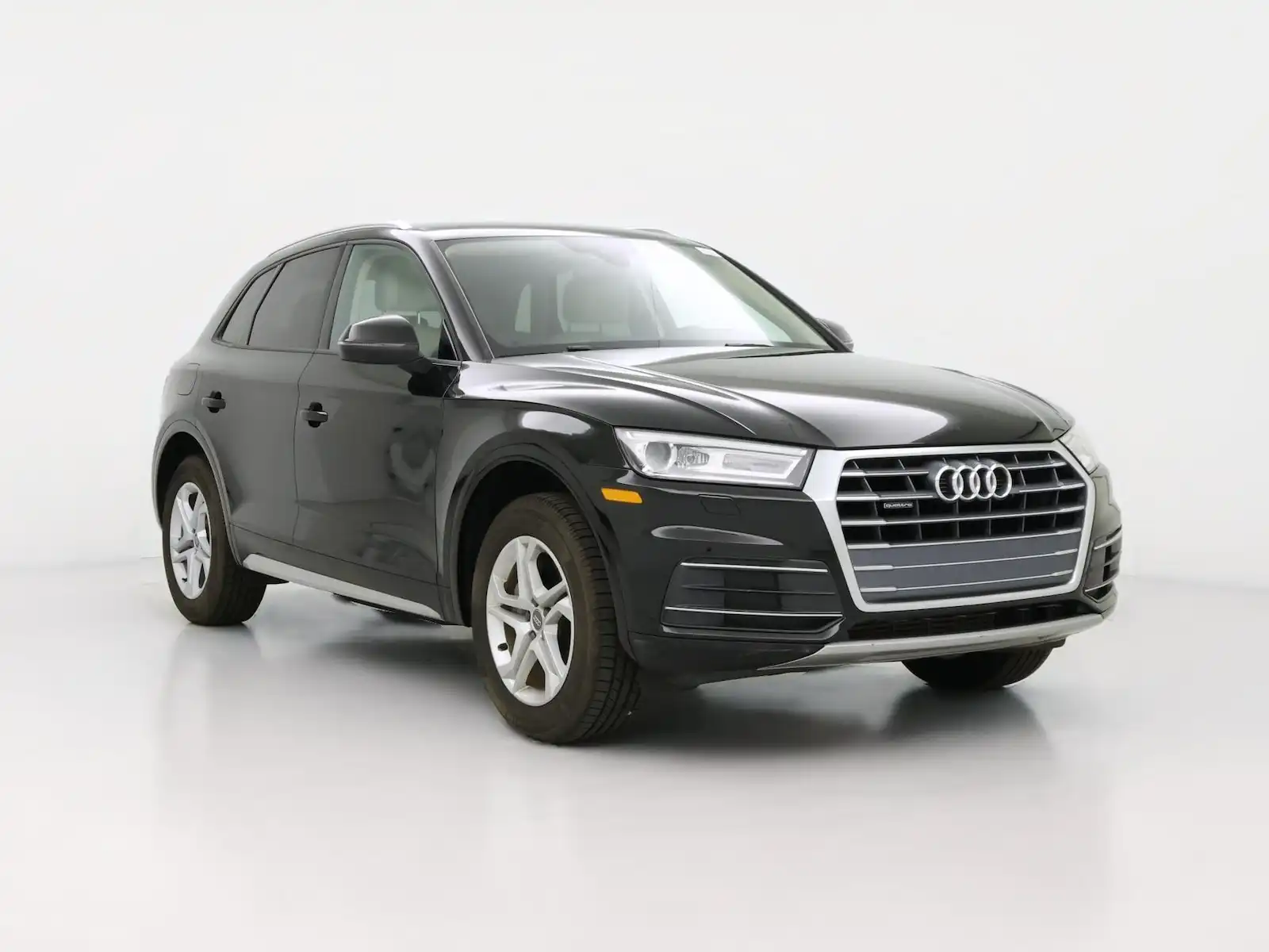 2018 Audi Q5 2.0T Premium quattro S tronic's photo