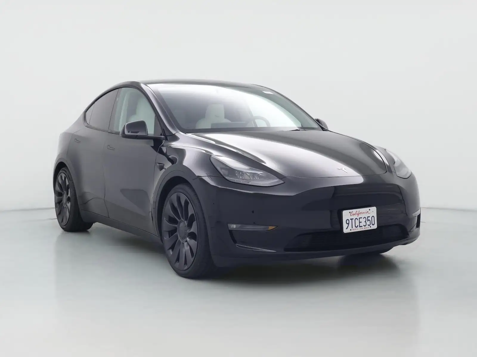 2025 Tesla Model Y Performance Dual Motor AWD photo 1