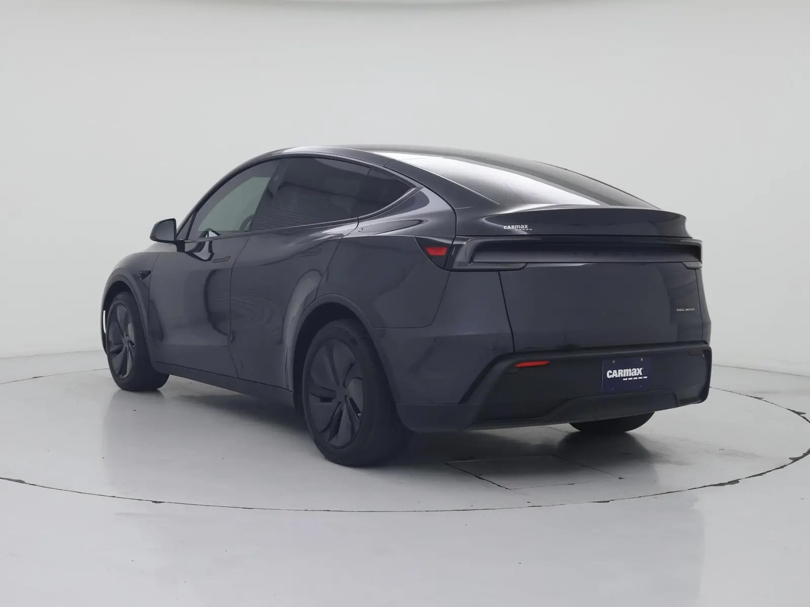 2026 Tesla Model Y Long Range Dual Motor AWD photo 3