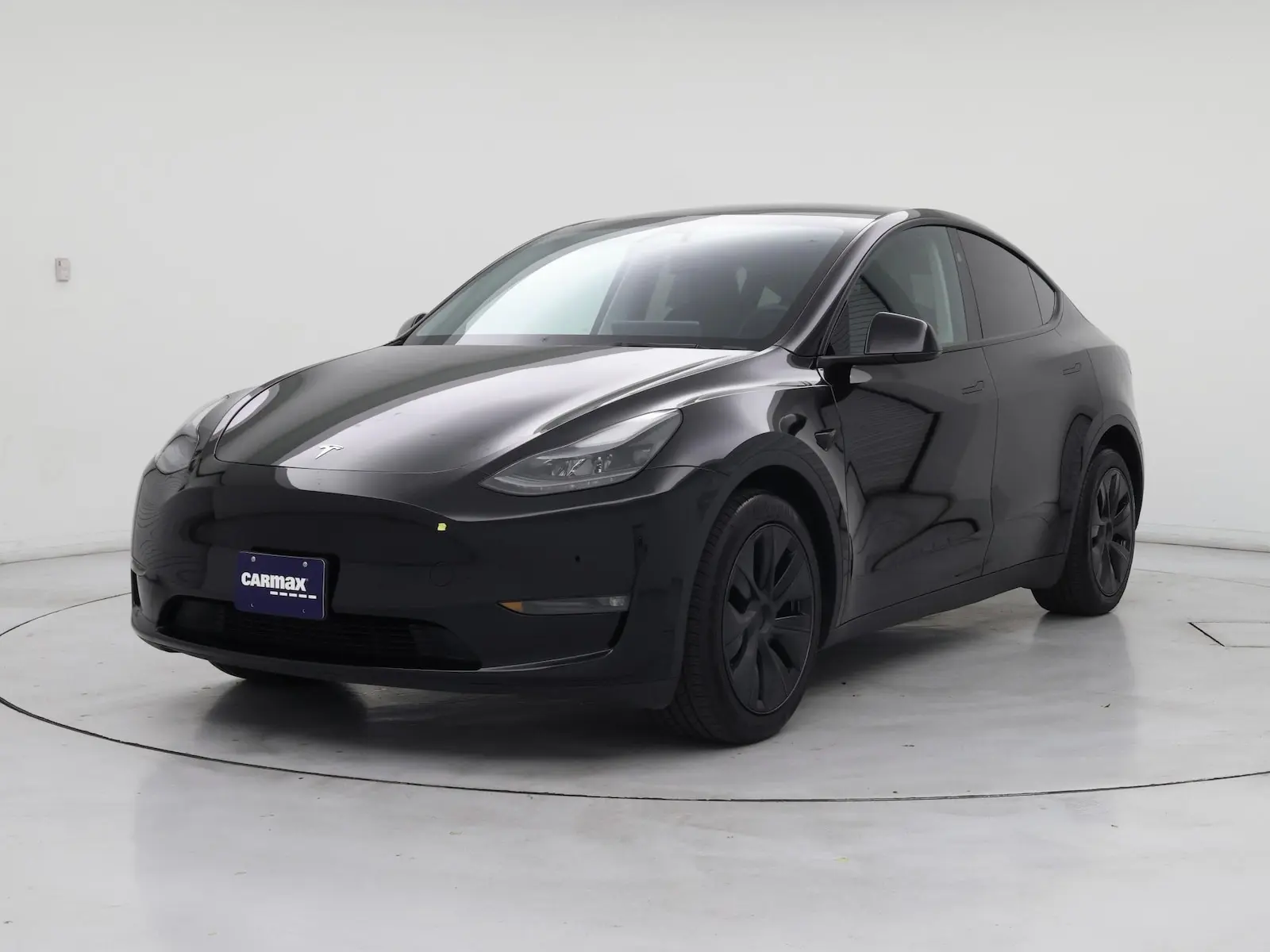 2025 Tesla Model Y Long Range Dual Motor AWD photo 5