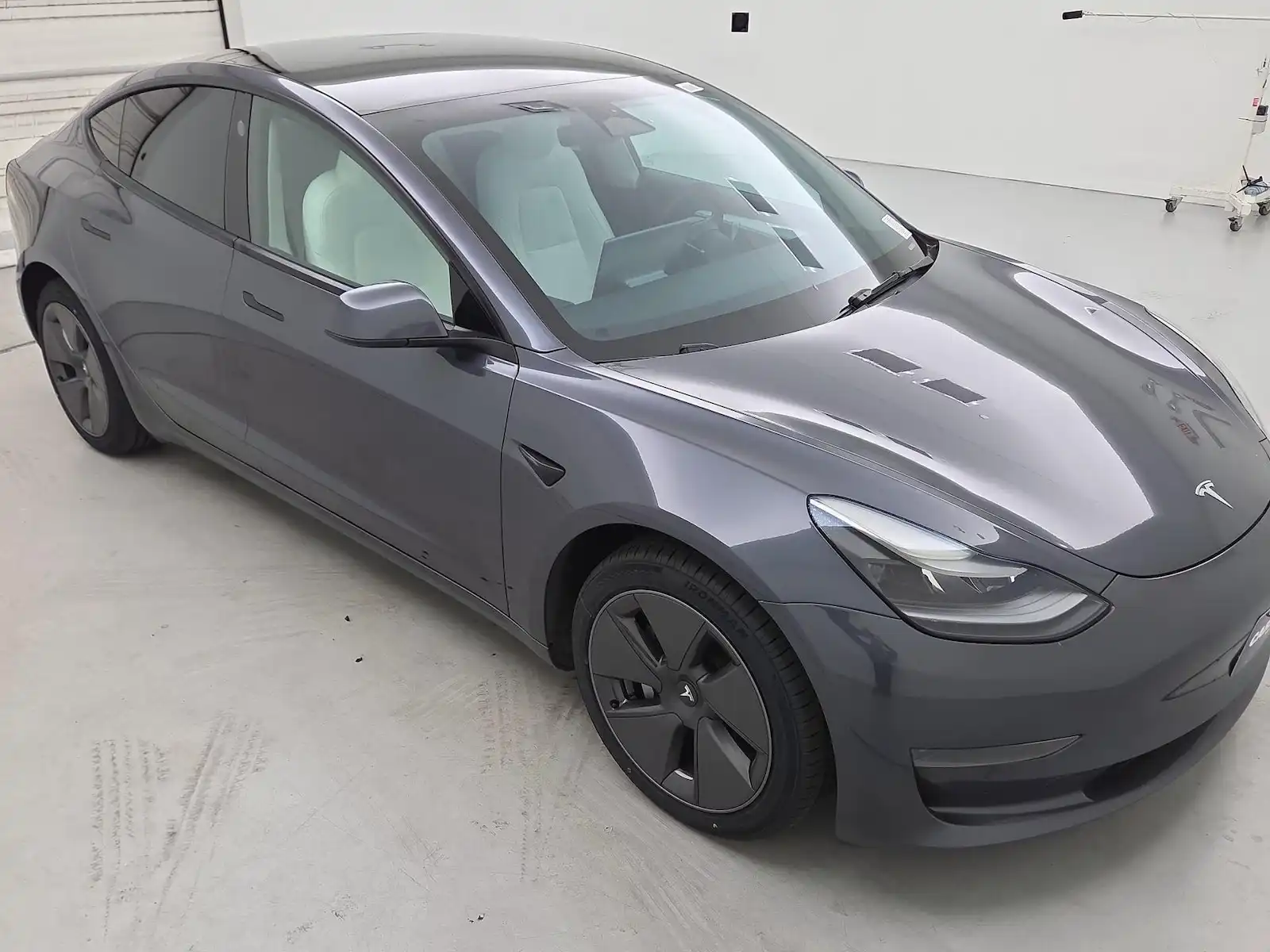 2023 Tesla Model 3 Base's photo
