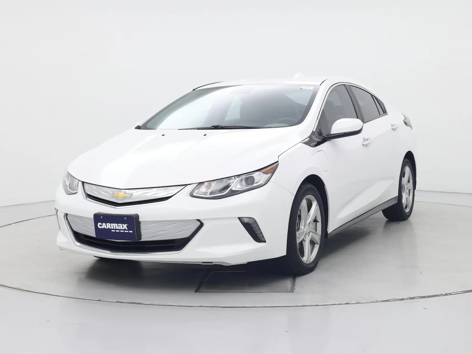 2017 Chevrolet Volt LT photo 5