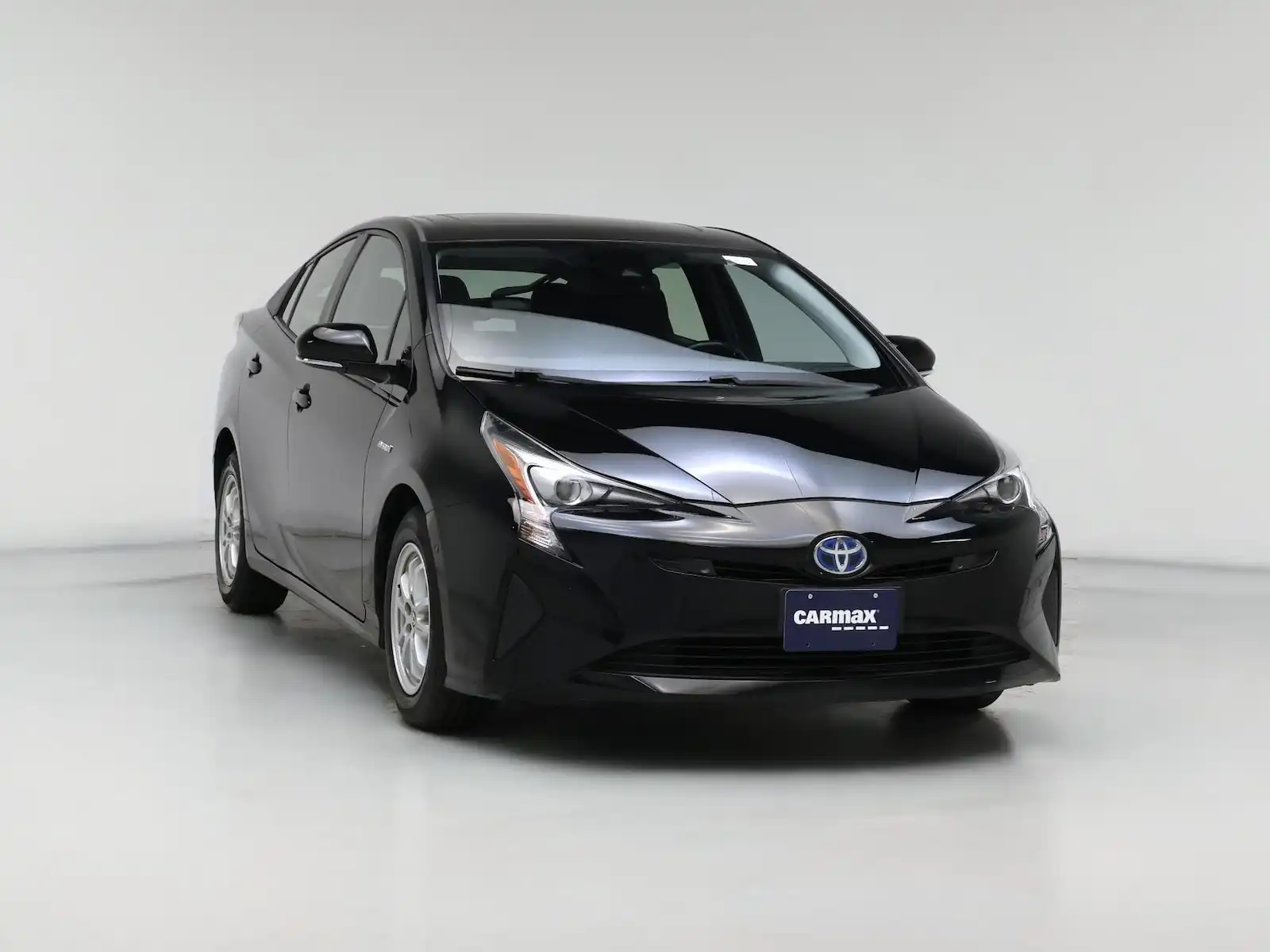 2016 Toyota Prius Four's photo