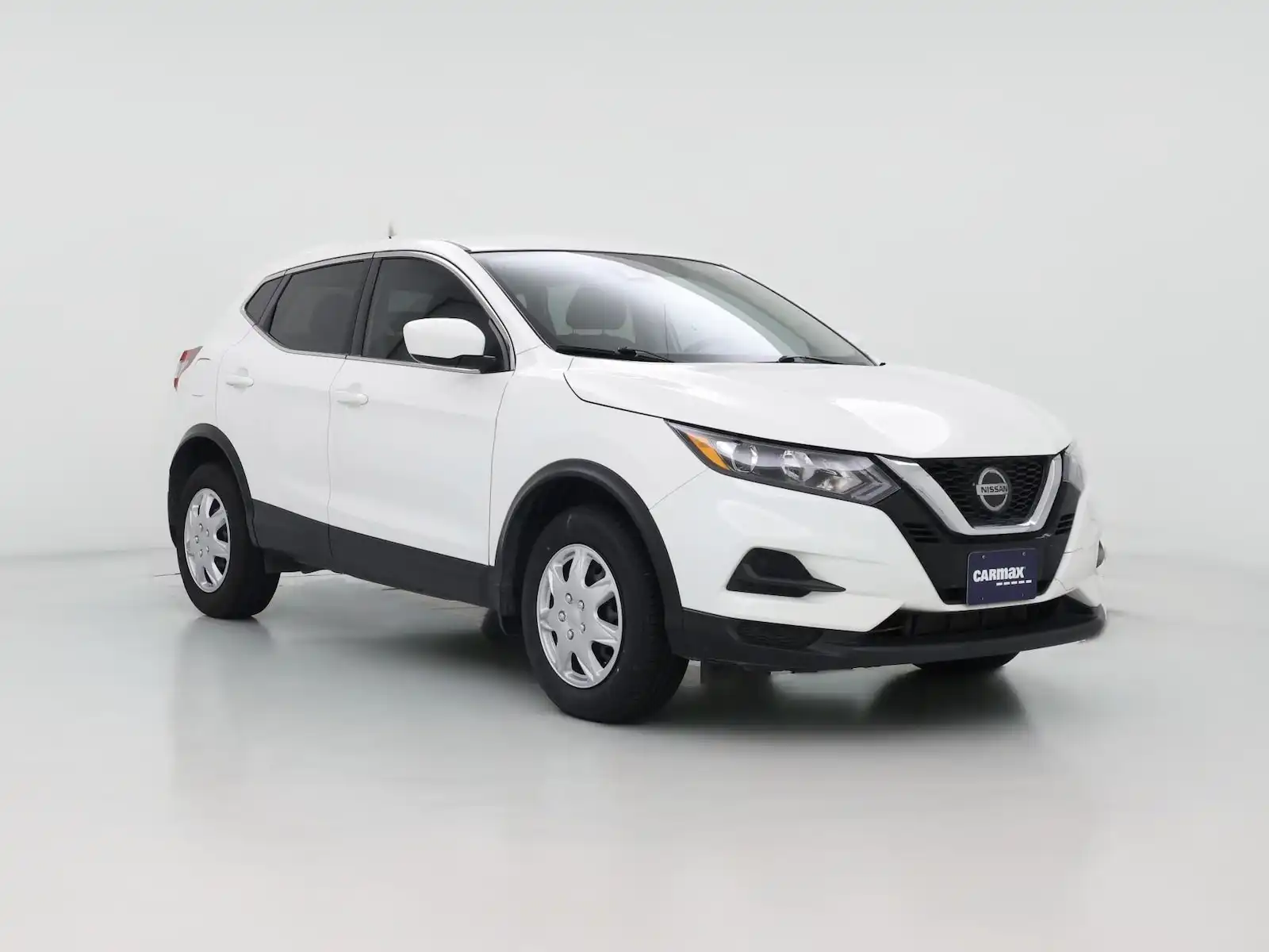 2020 Nissan Rogue Sport S FWD's photo
