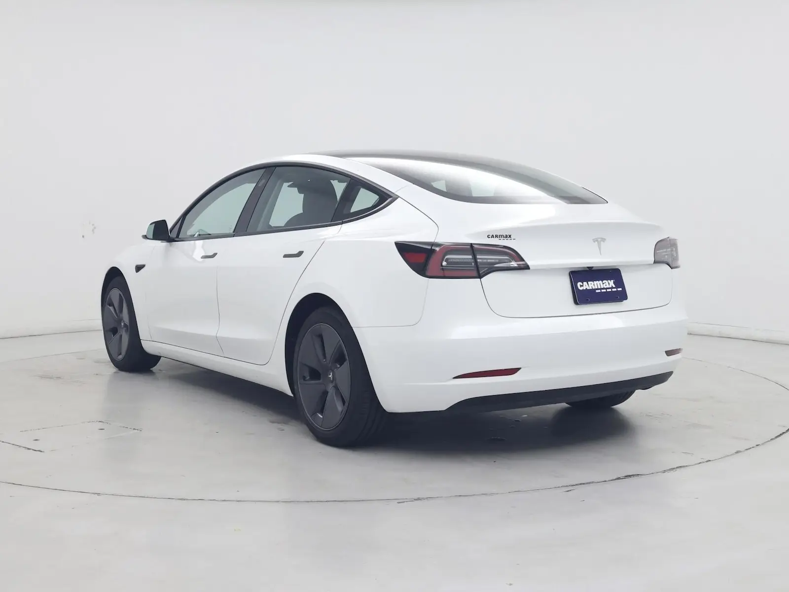 2023 Tesla Model 3 Base photo 3